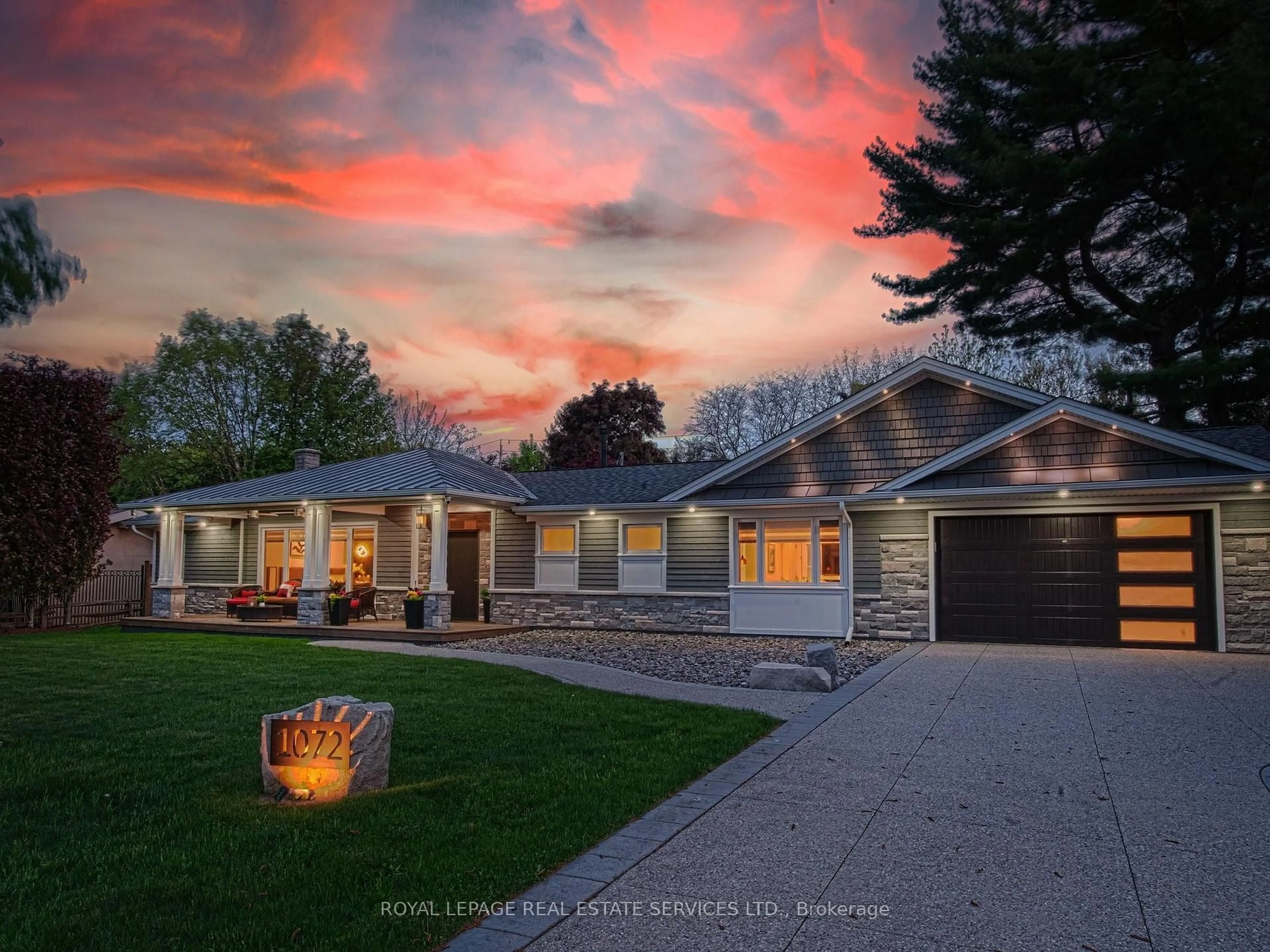 Home with brick exterior material, street for 1072 Bomorda Dr, Oakville Ontario L6H 1Y2