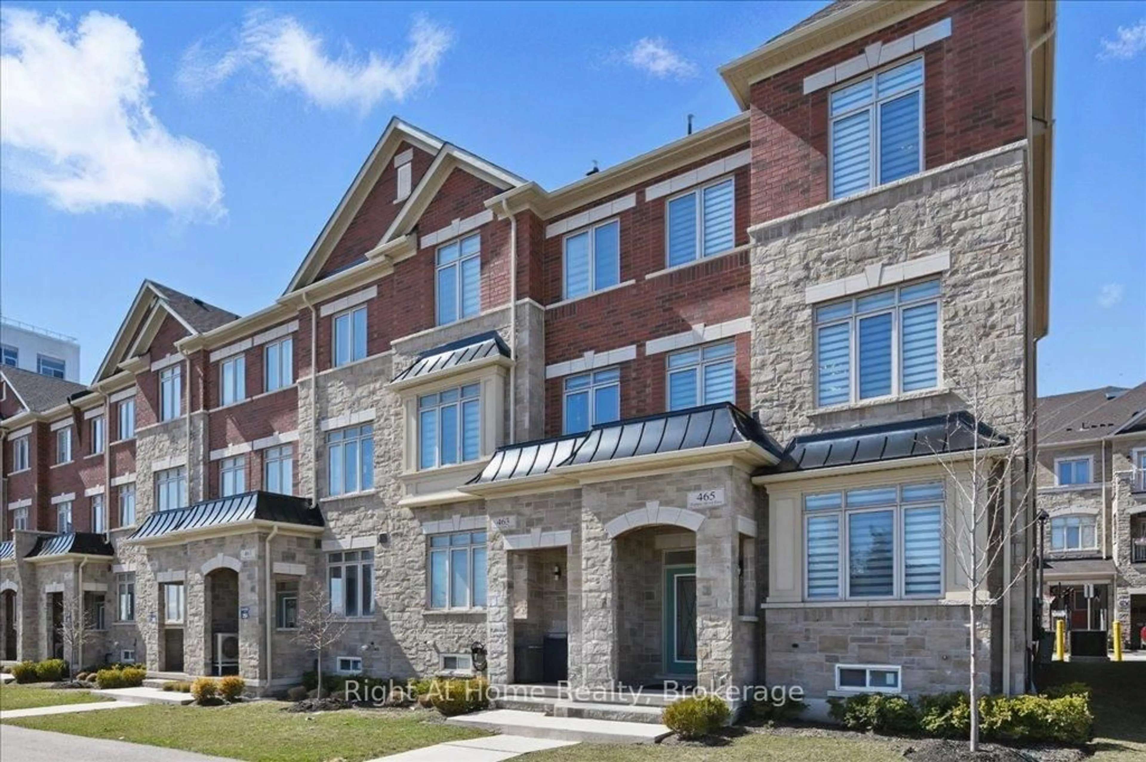 Home with brick exterior material, building for 465 Dundas St, Oakville Ontario L6H 3P4