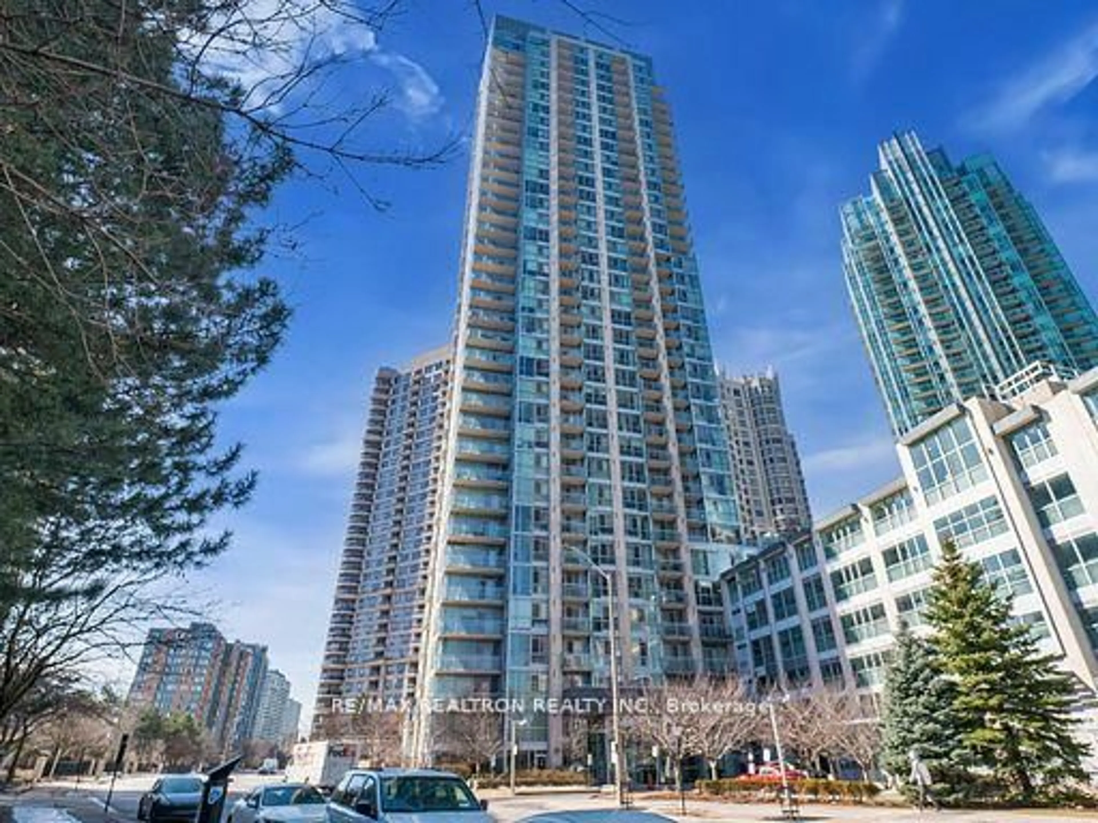 Unknown for 225 Webb Dr #405, Mississauga Ontario L5B 4P2