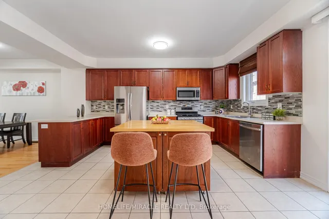 Additional property image - 33 Sea Drifter Cres