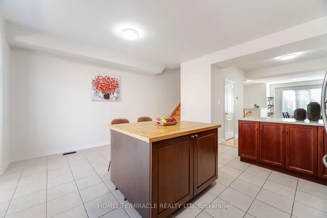 Additional property image - 33 Sea Drifter Cres