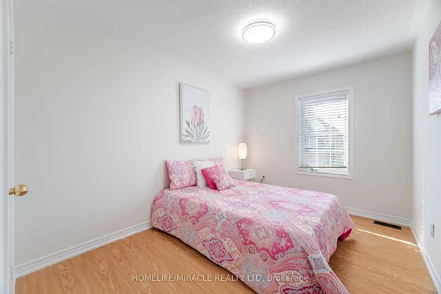 Additional property image - 33 Sea Drifter Cres