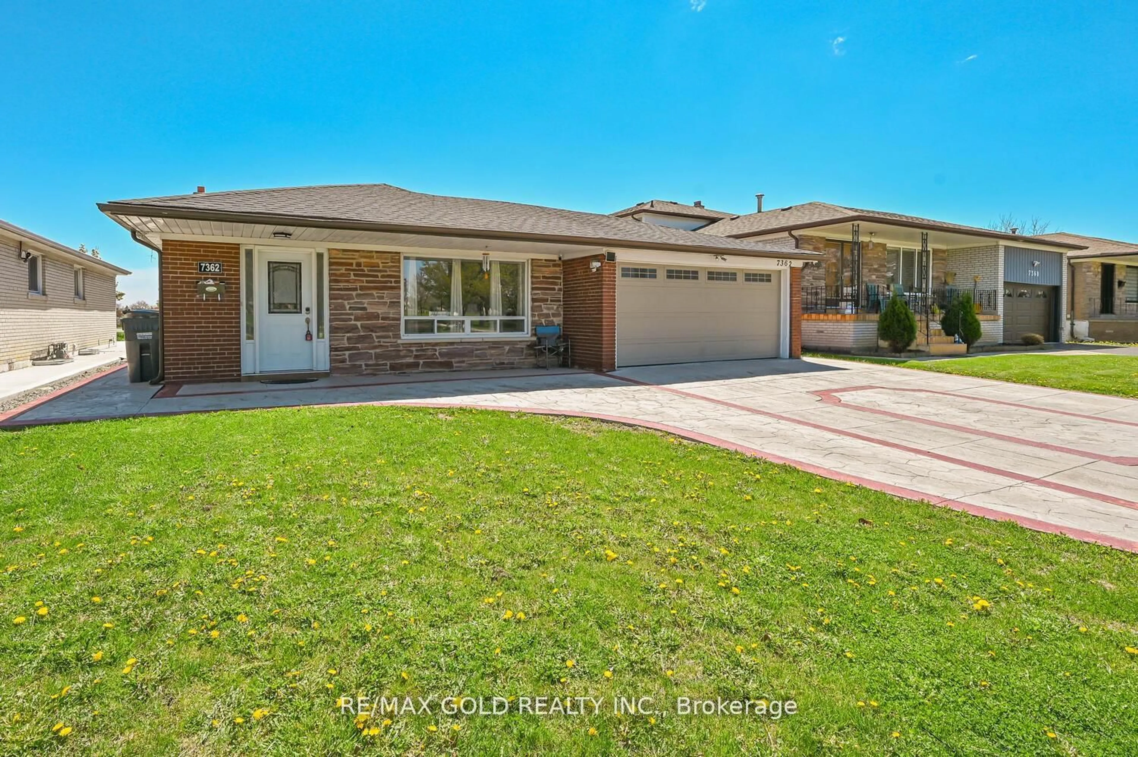 Home with brick exterior material, street for 7362 Redstone Rd, Mississauga Ontario L4T 2A9