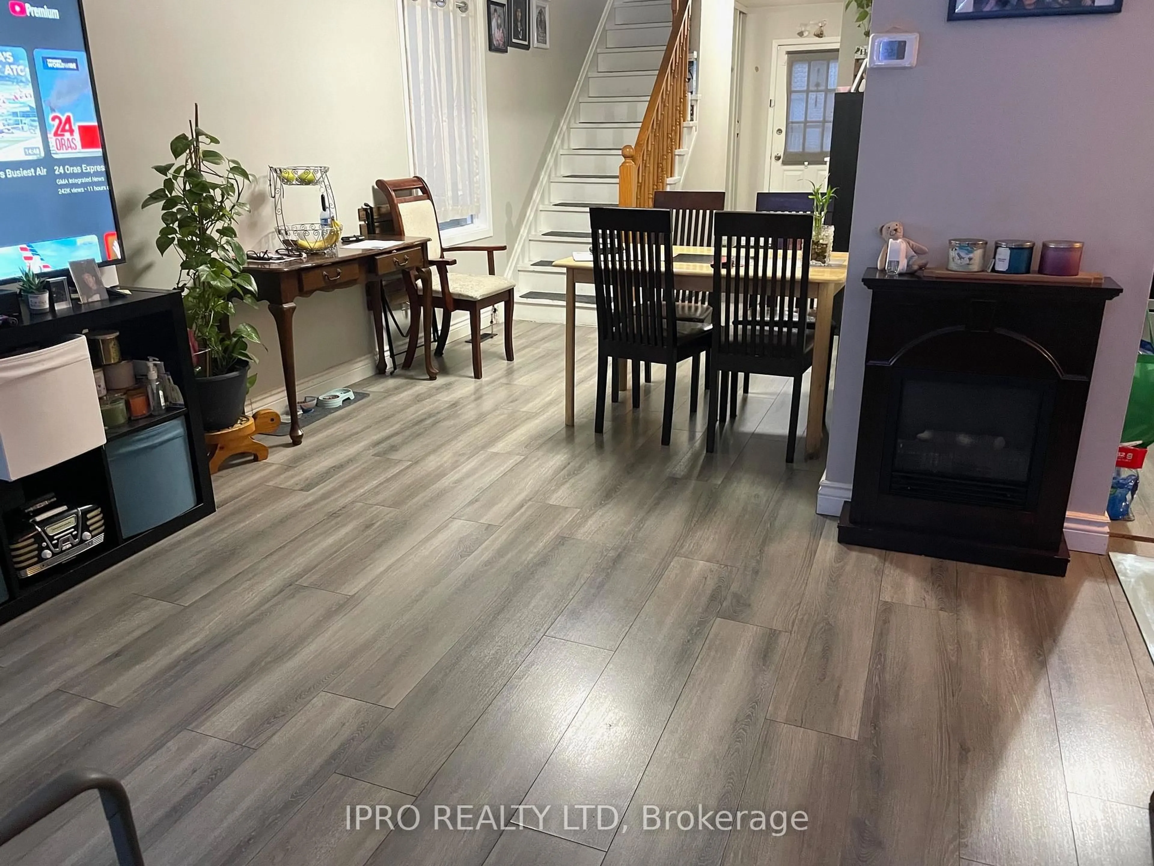 Unknown for 3345 BURDOCK Pl, Mississauga Ontario L5A 4B7