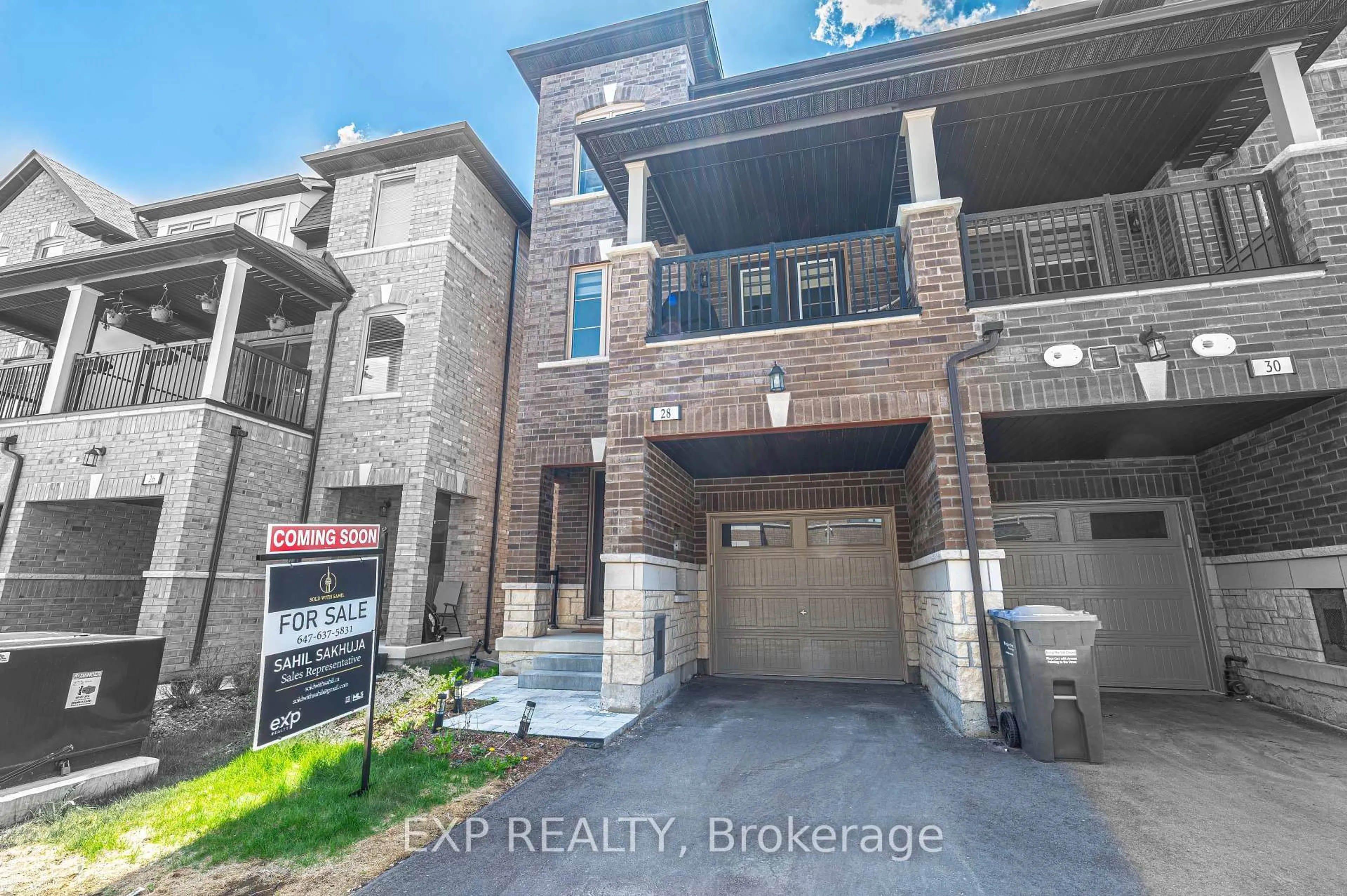 A pic from outside/outdoor area/front of a property/back of a property/a pic from drone, street for 28 Vestry Way, Brampton Ontario L6P 4N7