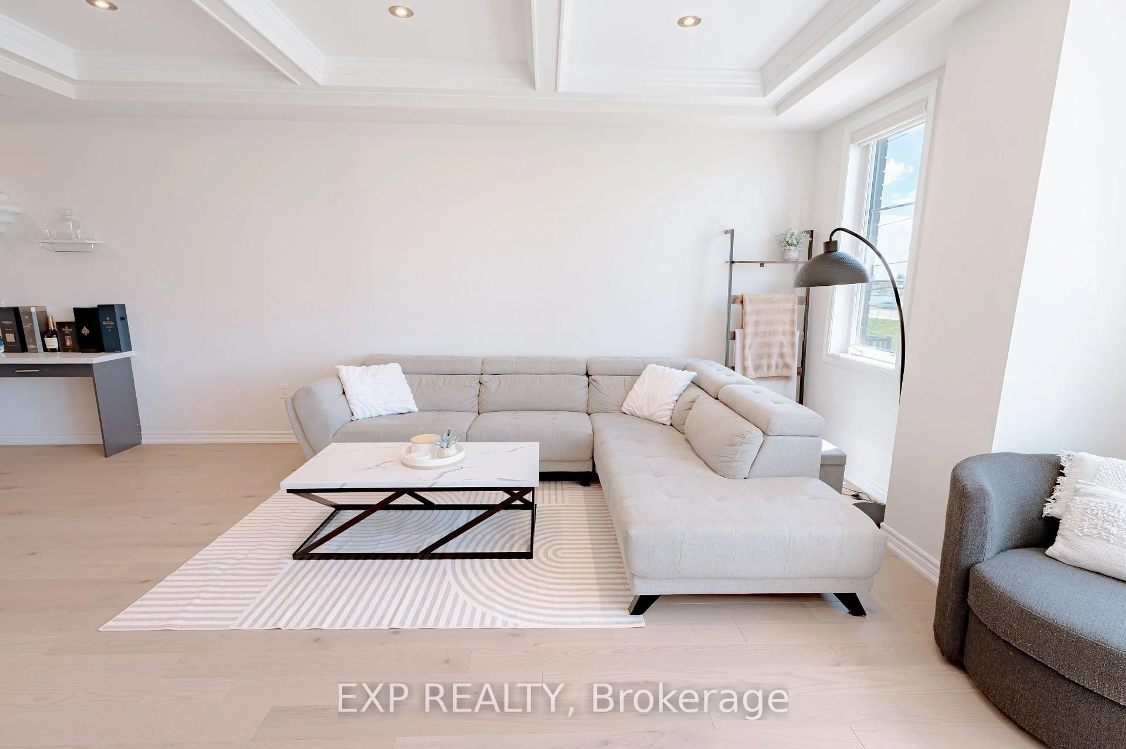 Living room with furniture, ceramic/tile floor for 28 Vestry Way, Brampton Ontario L6P 4N7