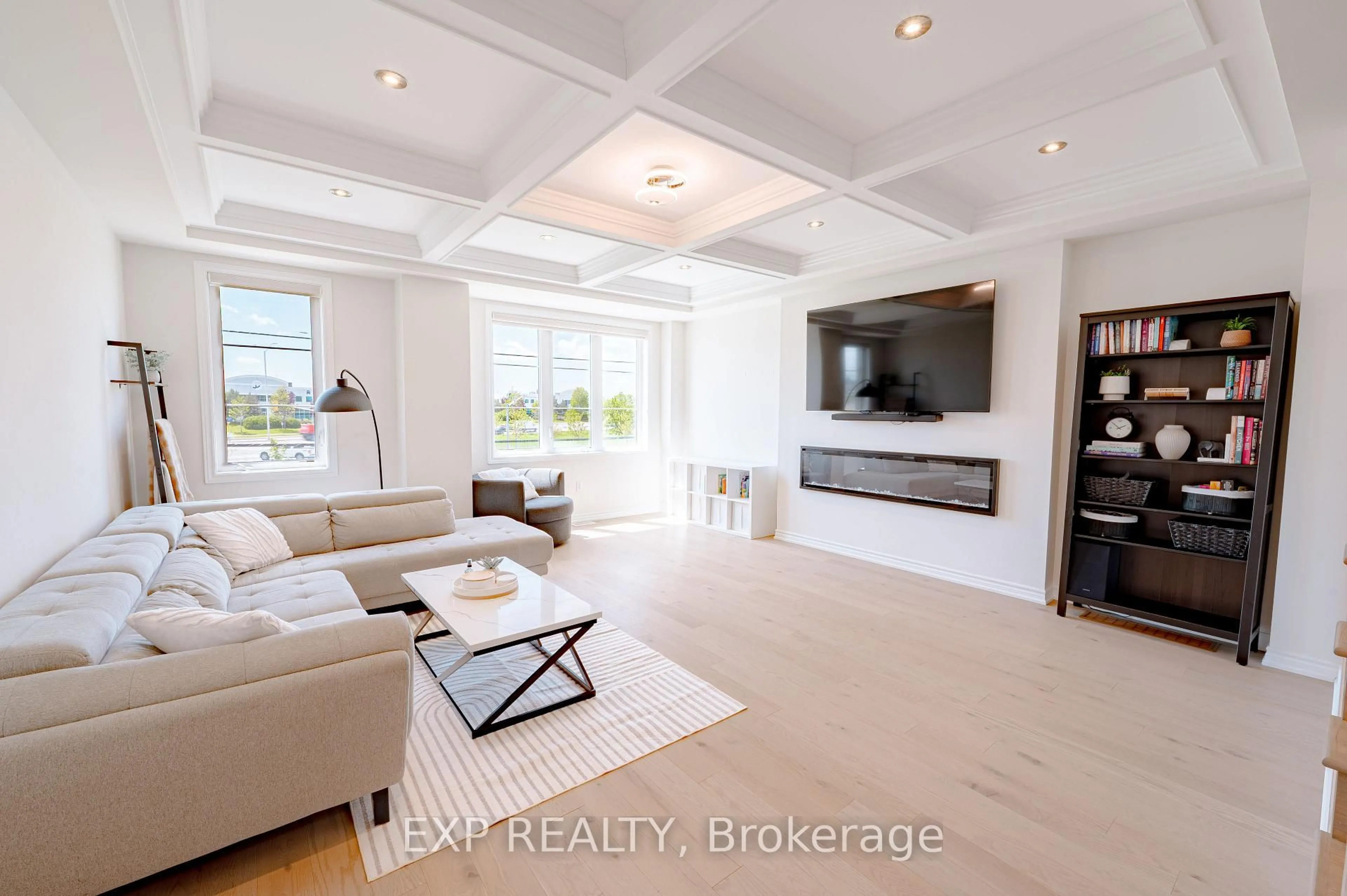 Unknown for 28 Vestry Way, Brampton Ontario L6P 4N7
