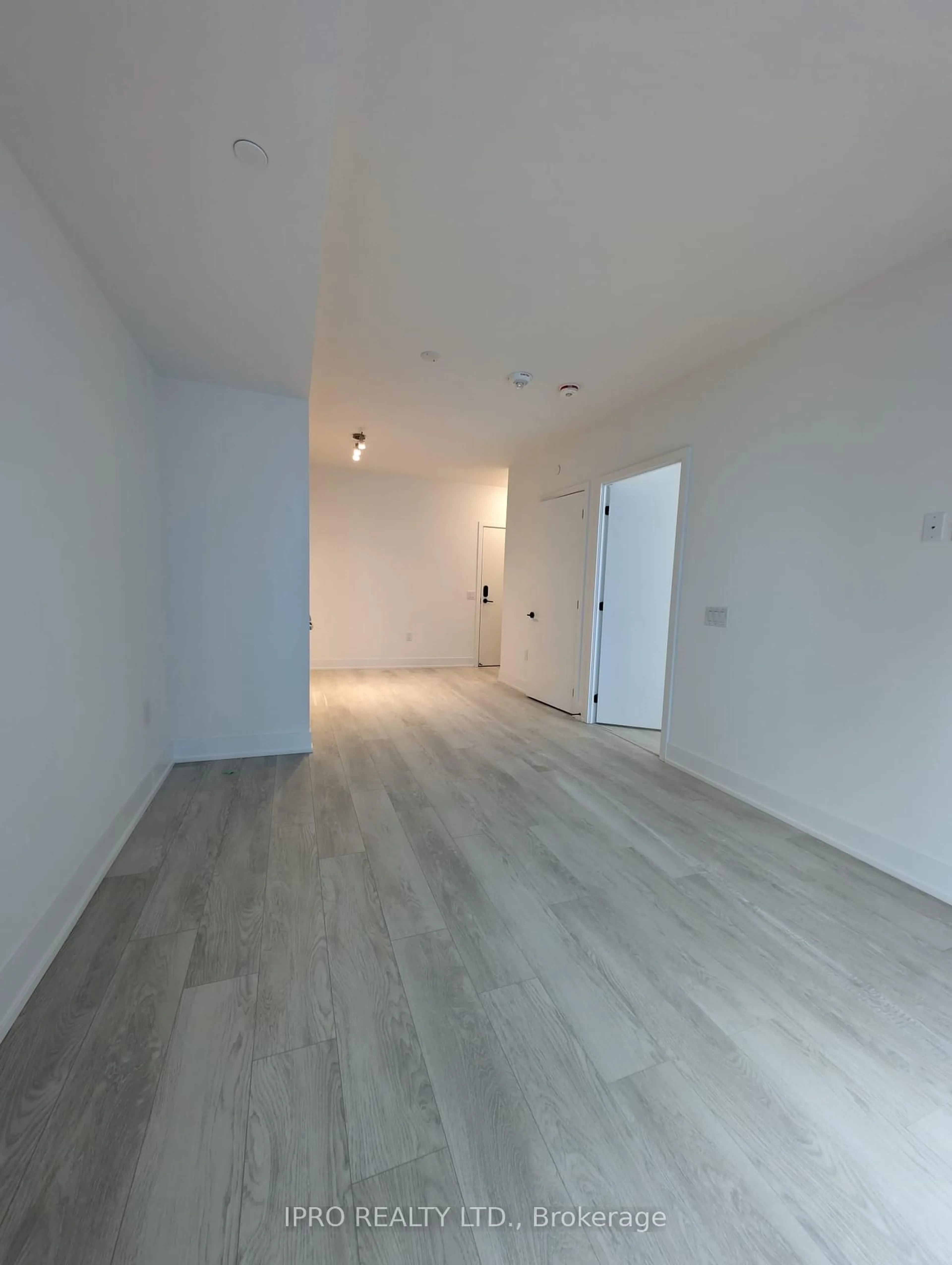 A pic of a room for 2450 Old Bronte Rd #402, Oakville Ontario L6M 5P6