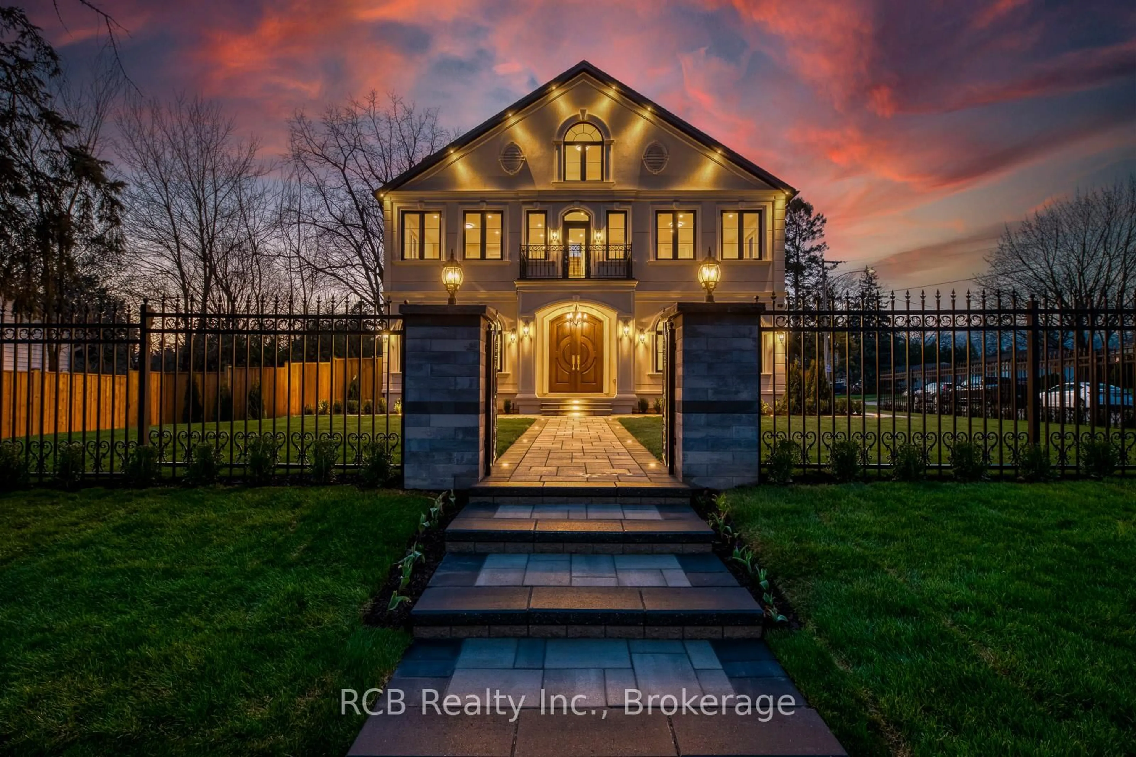 Unknown for 3503 New St, Burlington Ontario L7N 1N5
