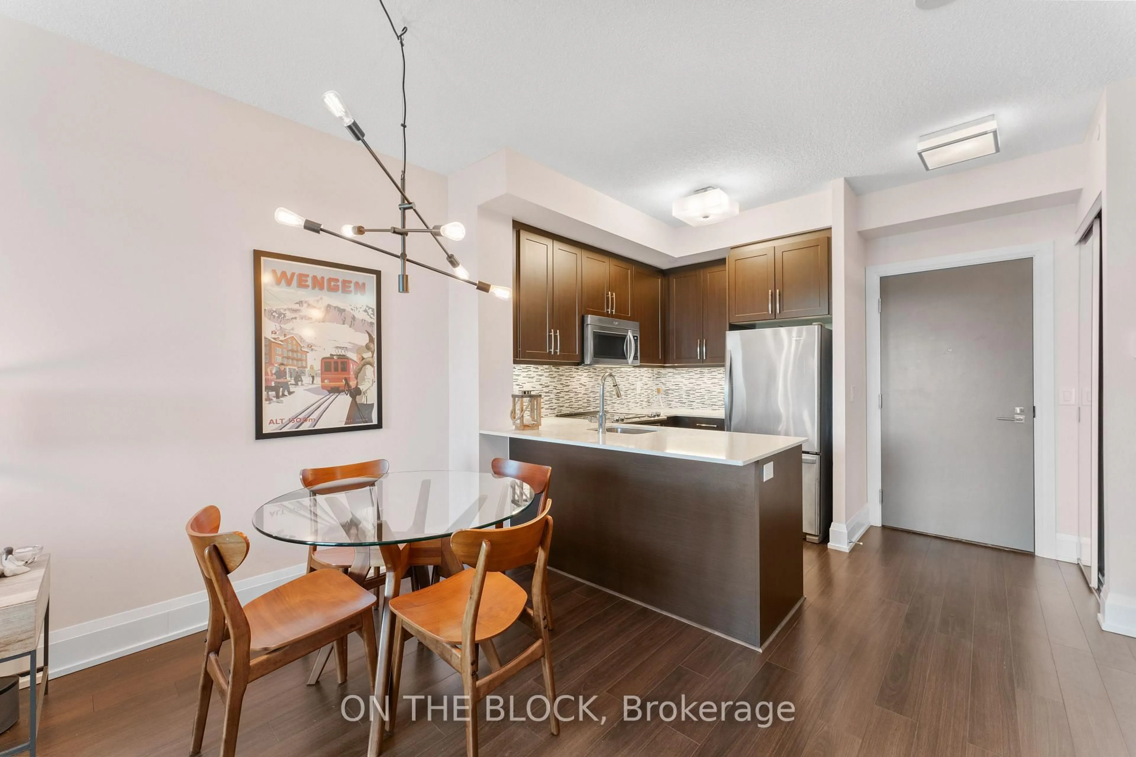 Open concept kitchen, unknown for 1 Old Mill Dr #717, Toronto Ontario M6S 0A1