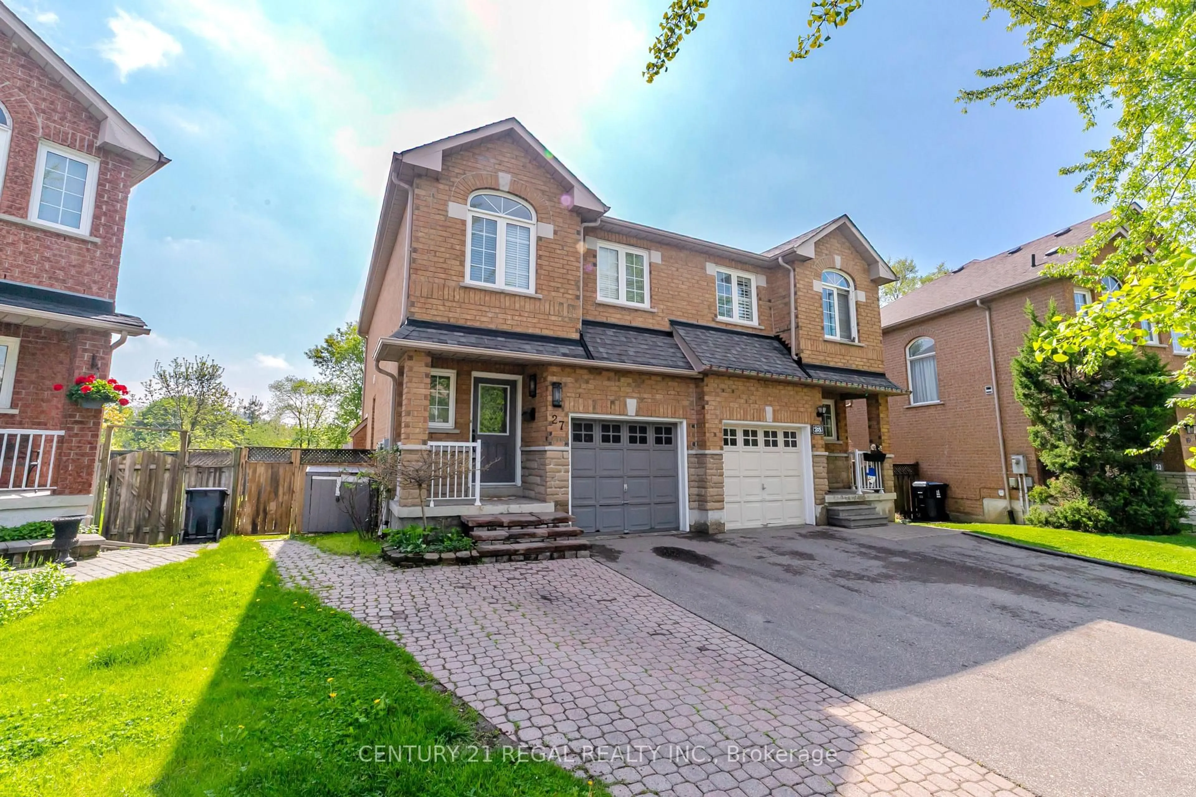 Home with brick exterior material, street for 27 Katrina Crt, Toronto Ontario M6L 3G3