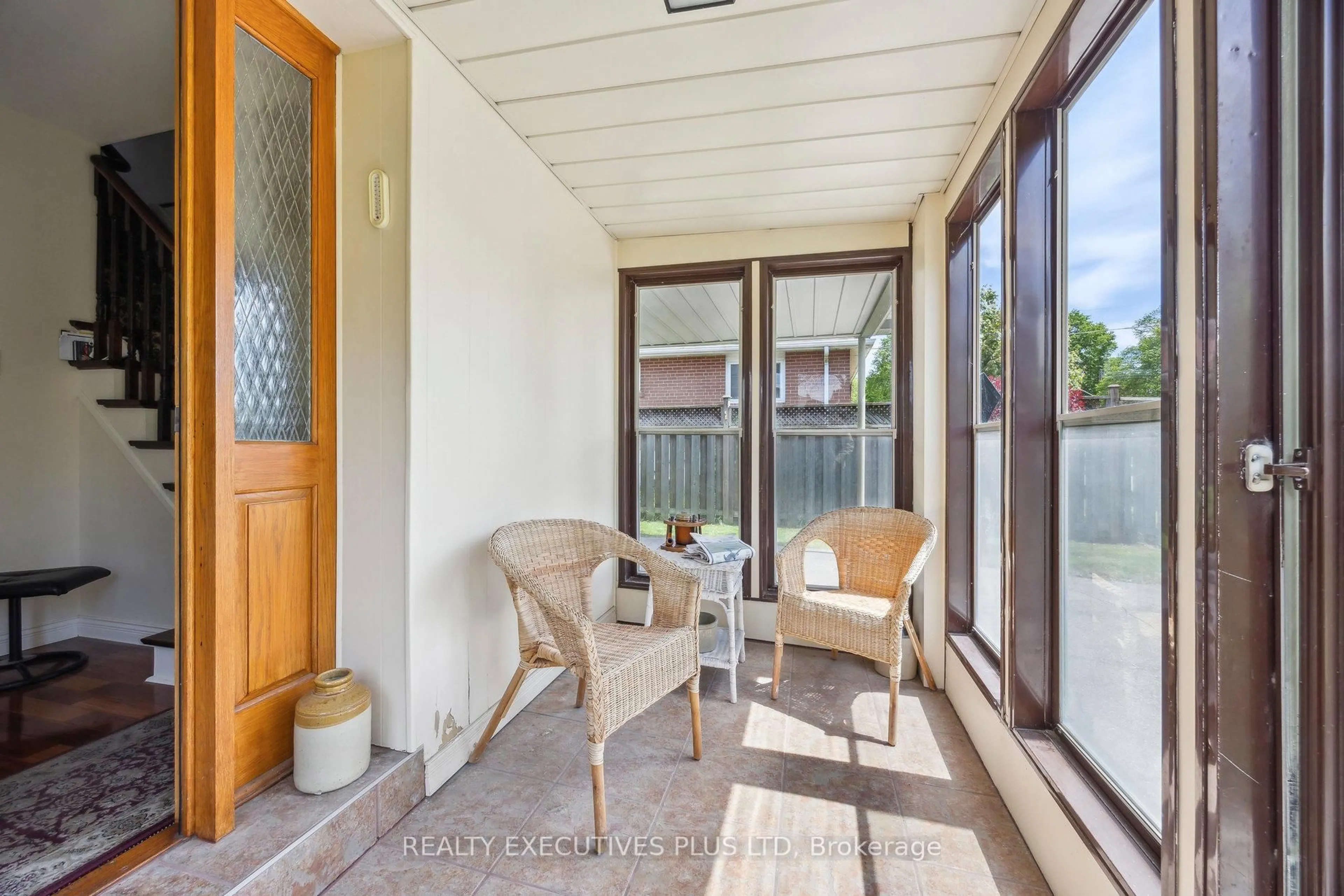 Patio, street for 10 Pergola Rd, Toronto Ontario M9W 5K5