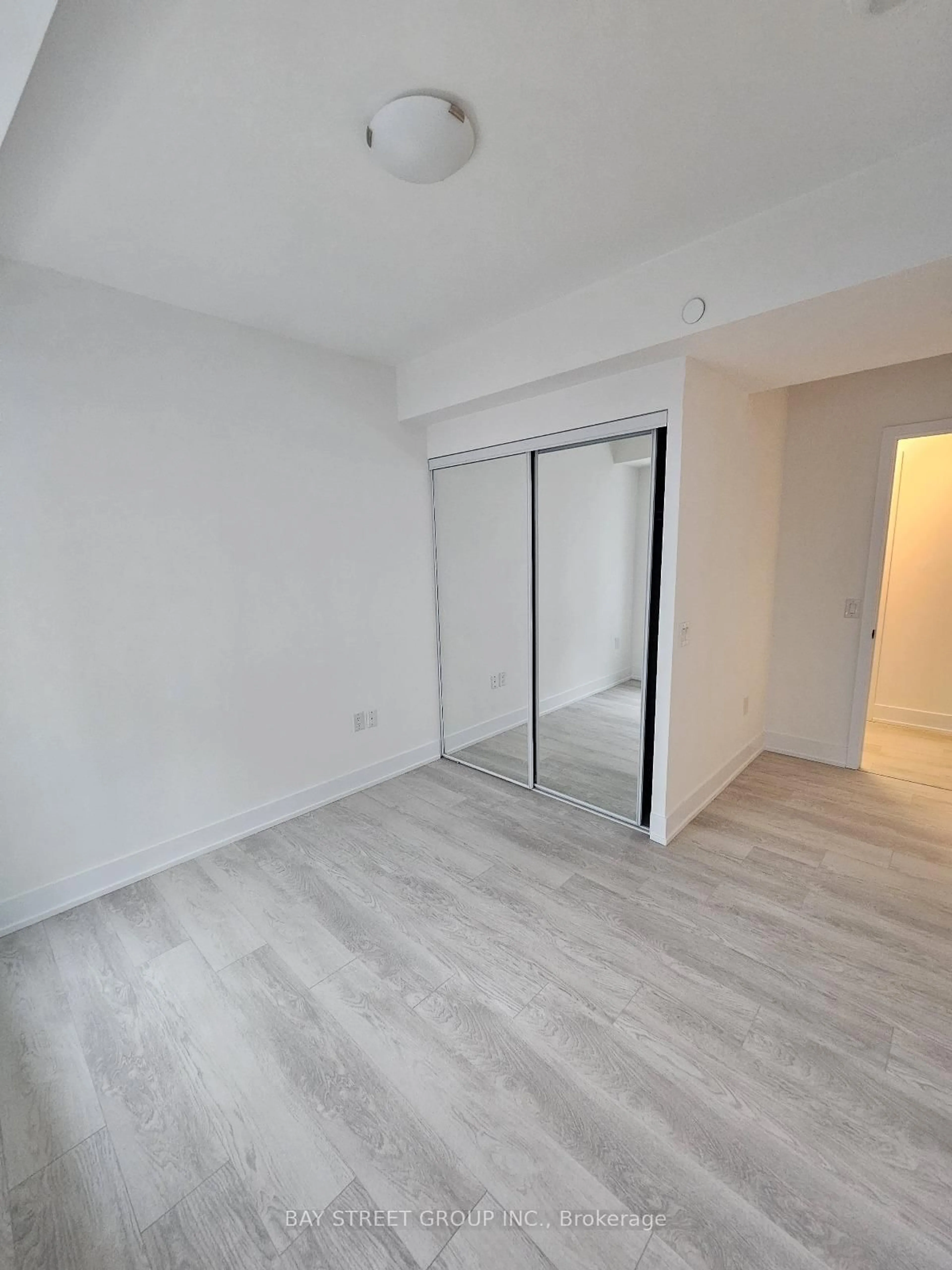 A pic of a room for 2450 Old Bronte Rd #231, Oakville Ontario L5M 5P6