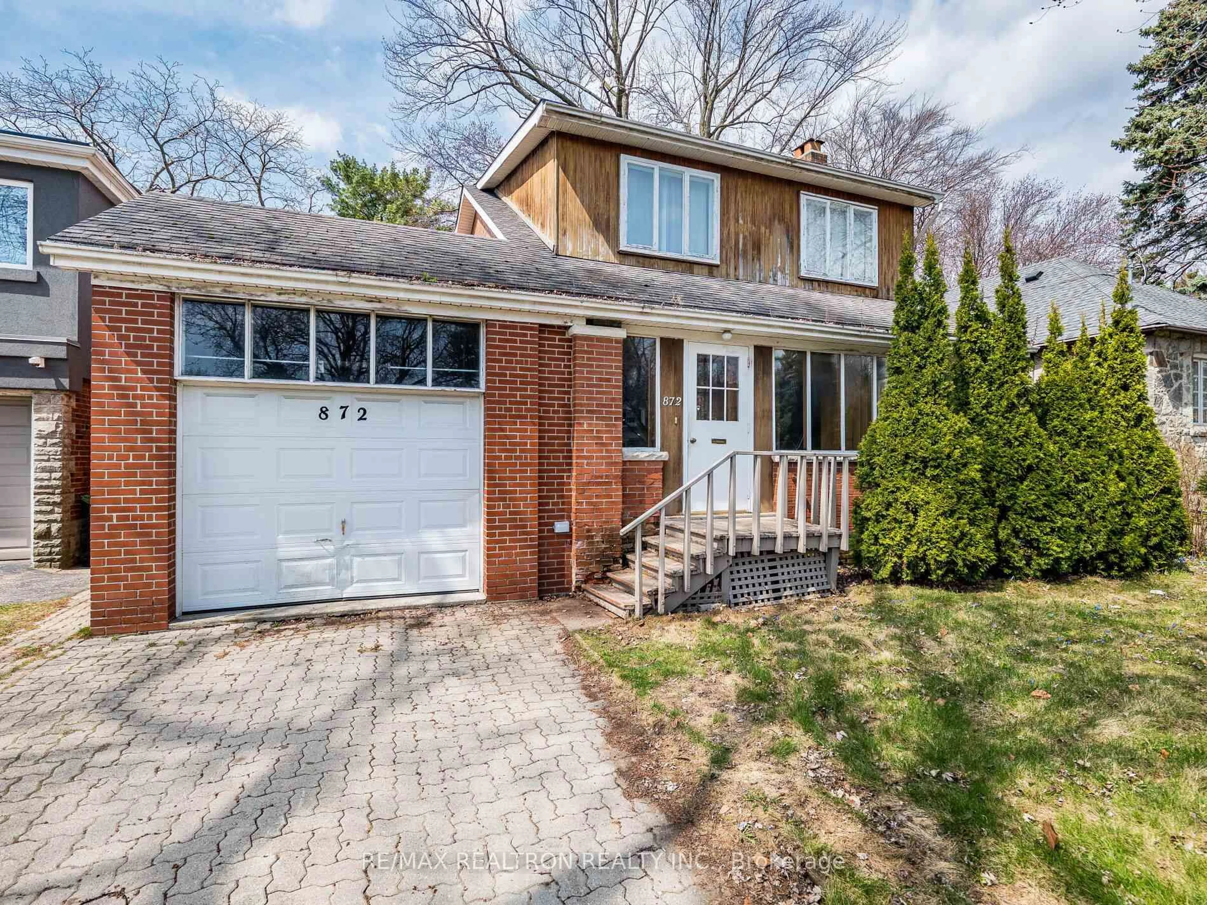 Home with brick exterior material, street for 872 Royal York Rd, Toronto Ontario M8Y 2V4