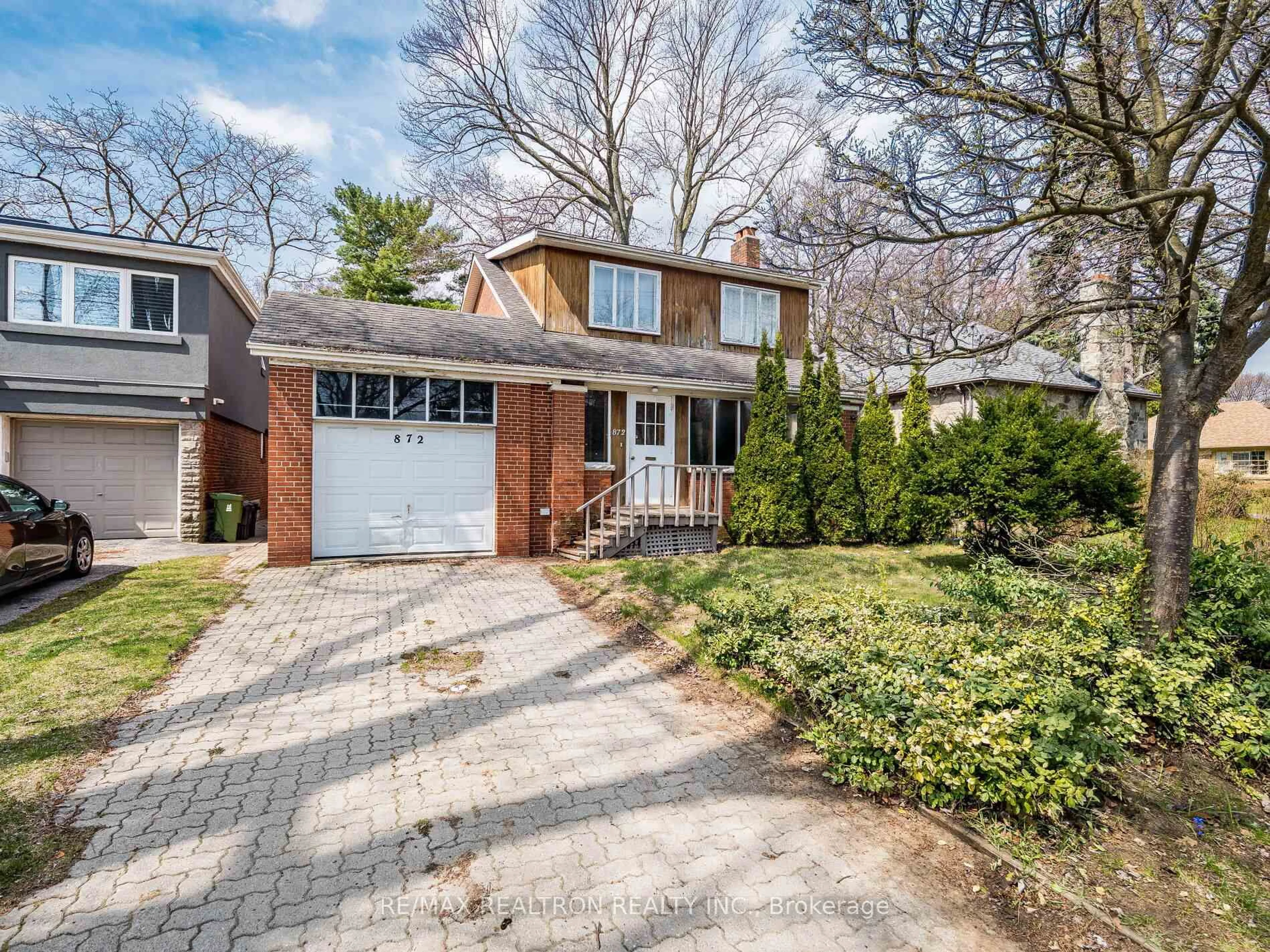 Home with brick exterior material, street for 872 Royal York Rd, Toronto Ontario M8Y 2V4
