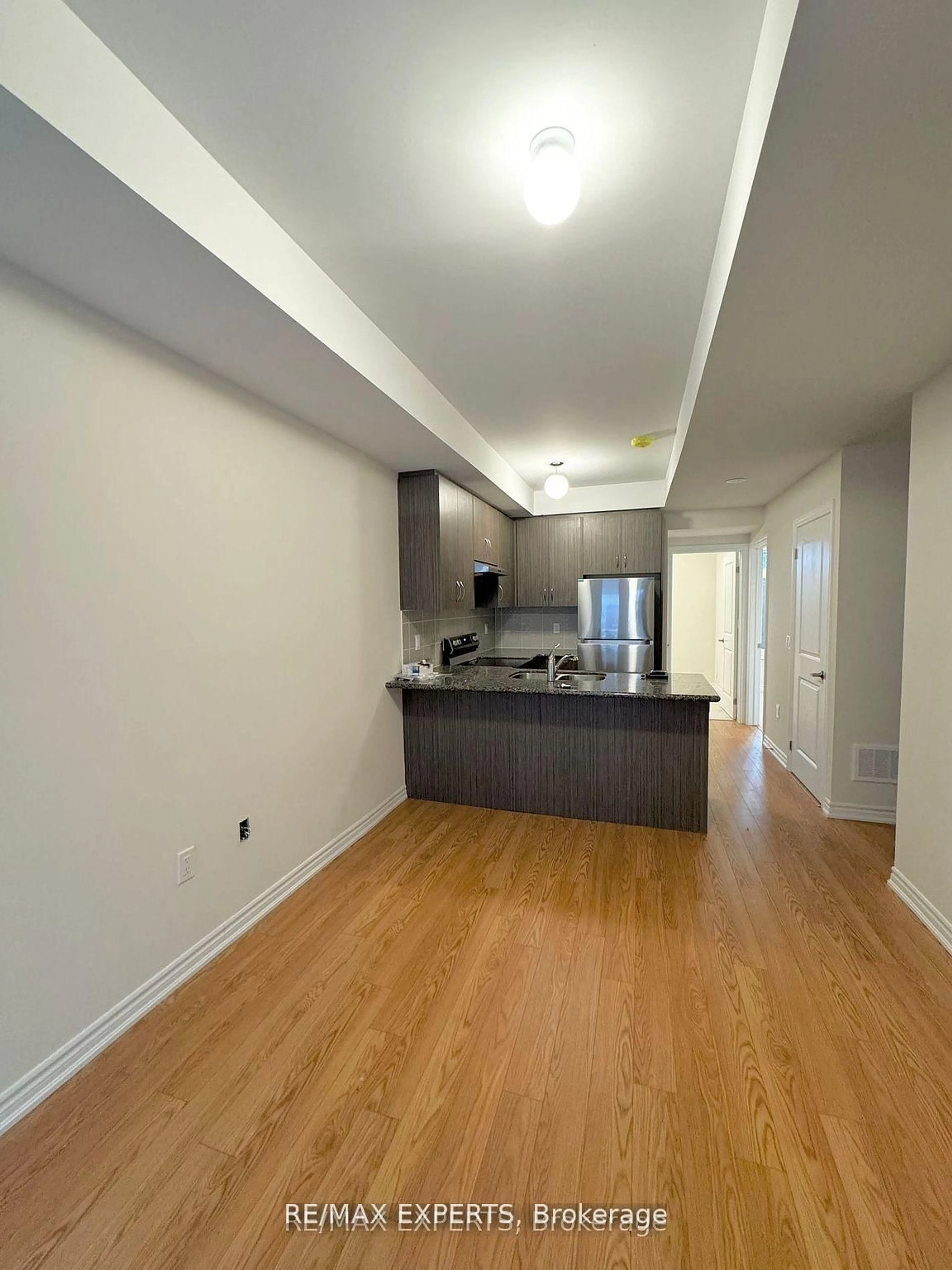 A pic of a room for 20 Halliford Pl #102, Brampton Ontario L6P 4R1