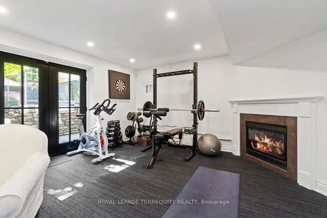 Additional property image - 1080 Royal York Rd
