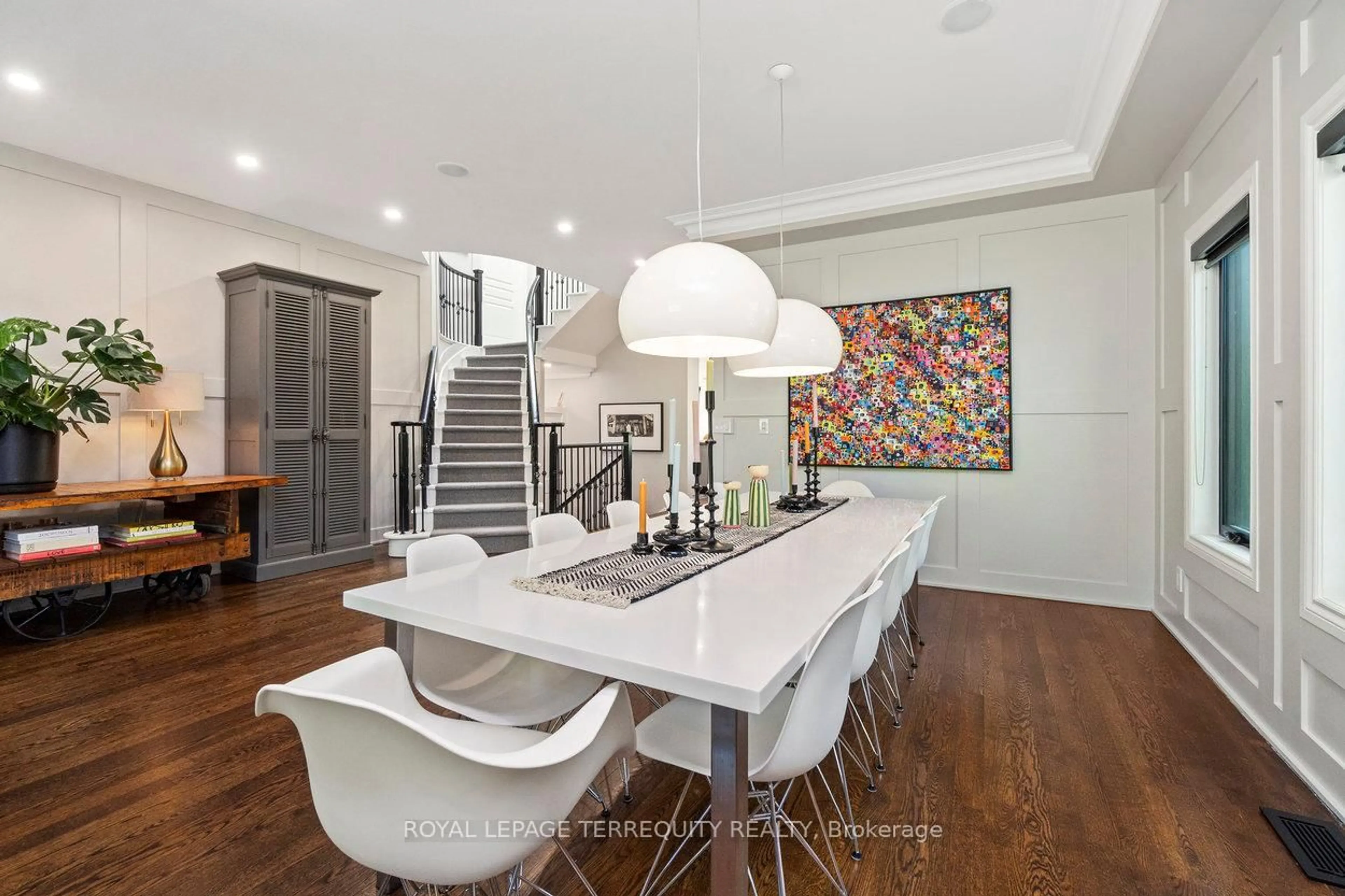 Unknown for 1080 Royal York Rd, Toronto Ontario M8X 2G7