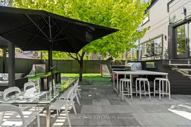 Additional property image - 1080 Royal York Rd