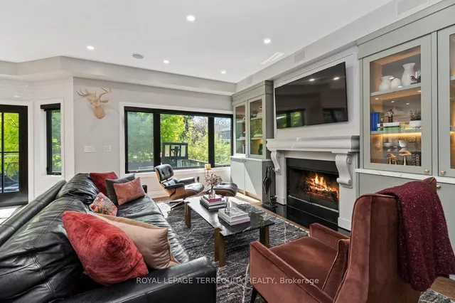 Additional property image - 1080 Royal York Rd