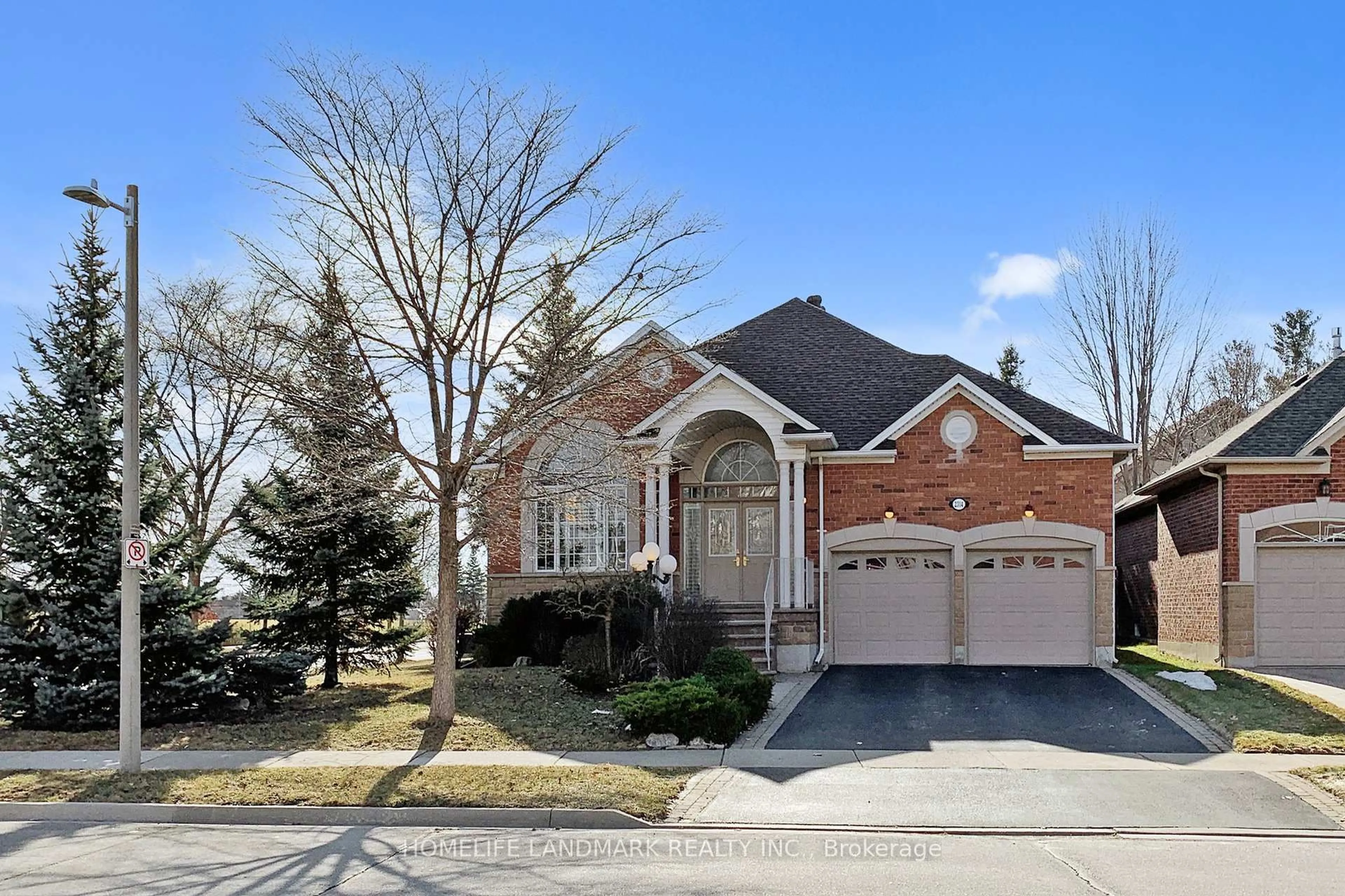 Home with brick exterior material, street for 2314 Woodridge Way, Oakville Ontario L6H 6S3