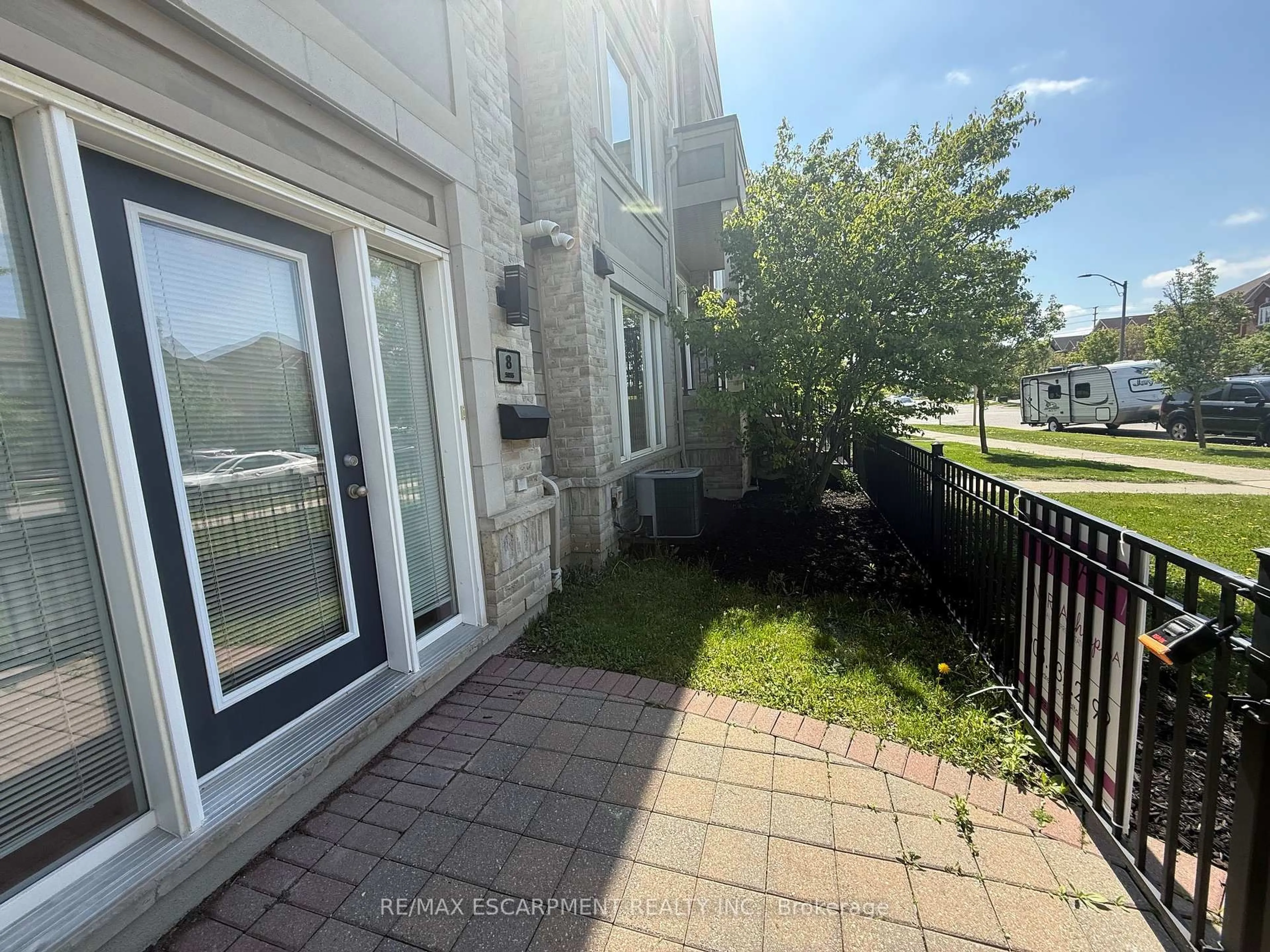 A pic from outside/outdoor area/front of a property/back of a property/a pic from drone, water/lake/river/ocean view for 5055 Oscar Peterson Blvd #8, Mississauga Ontario L5M 0P4