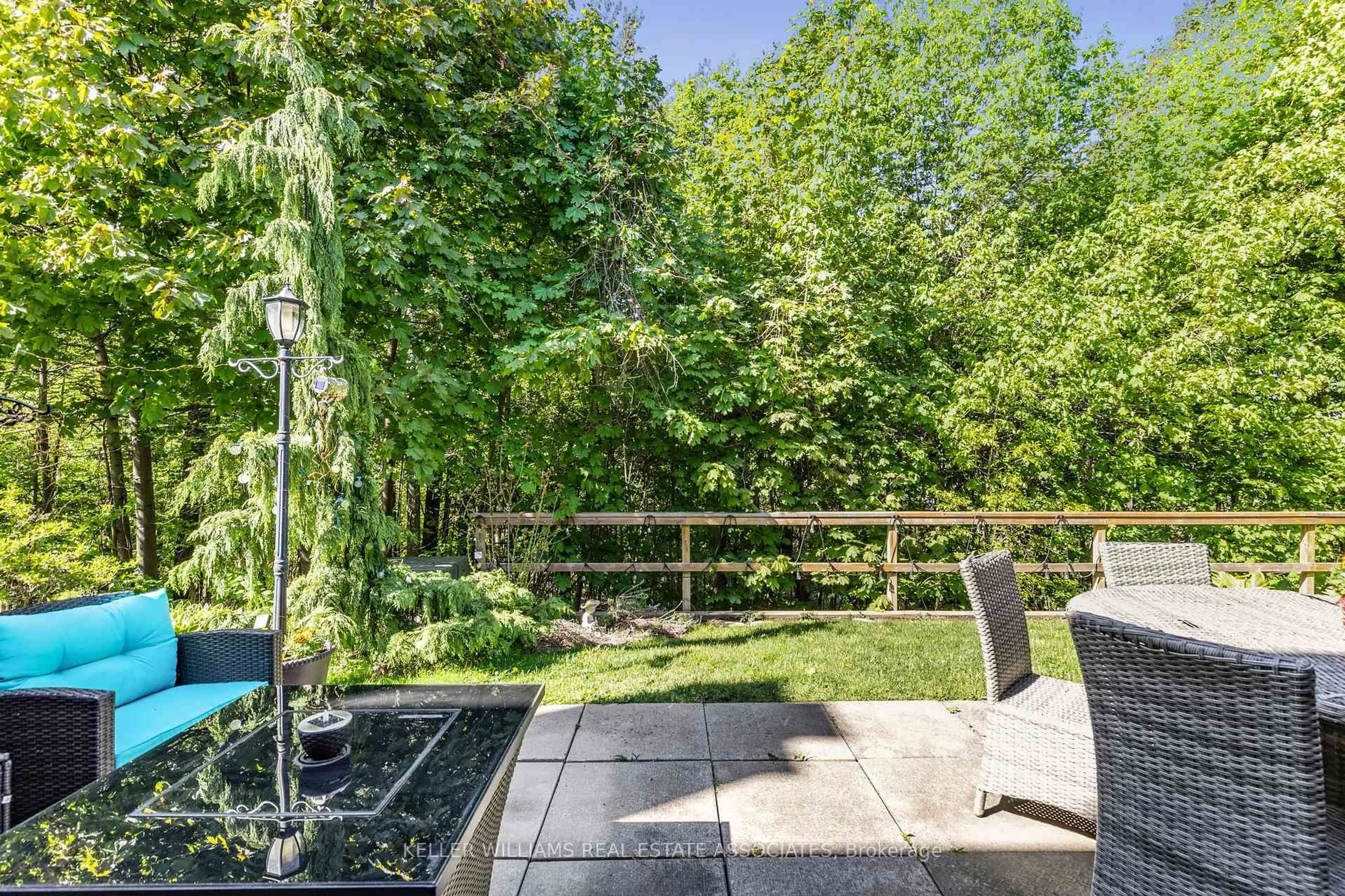 Patio, forest/trees view for 3265 South Millway N/A #19, Mississauga Ontario L5L 2R3
