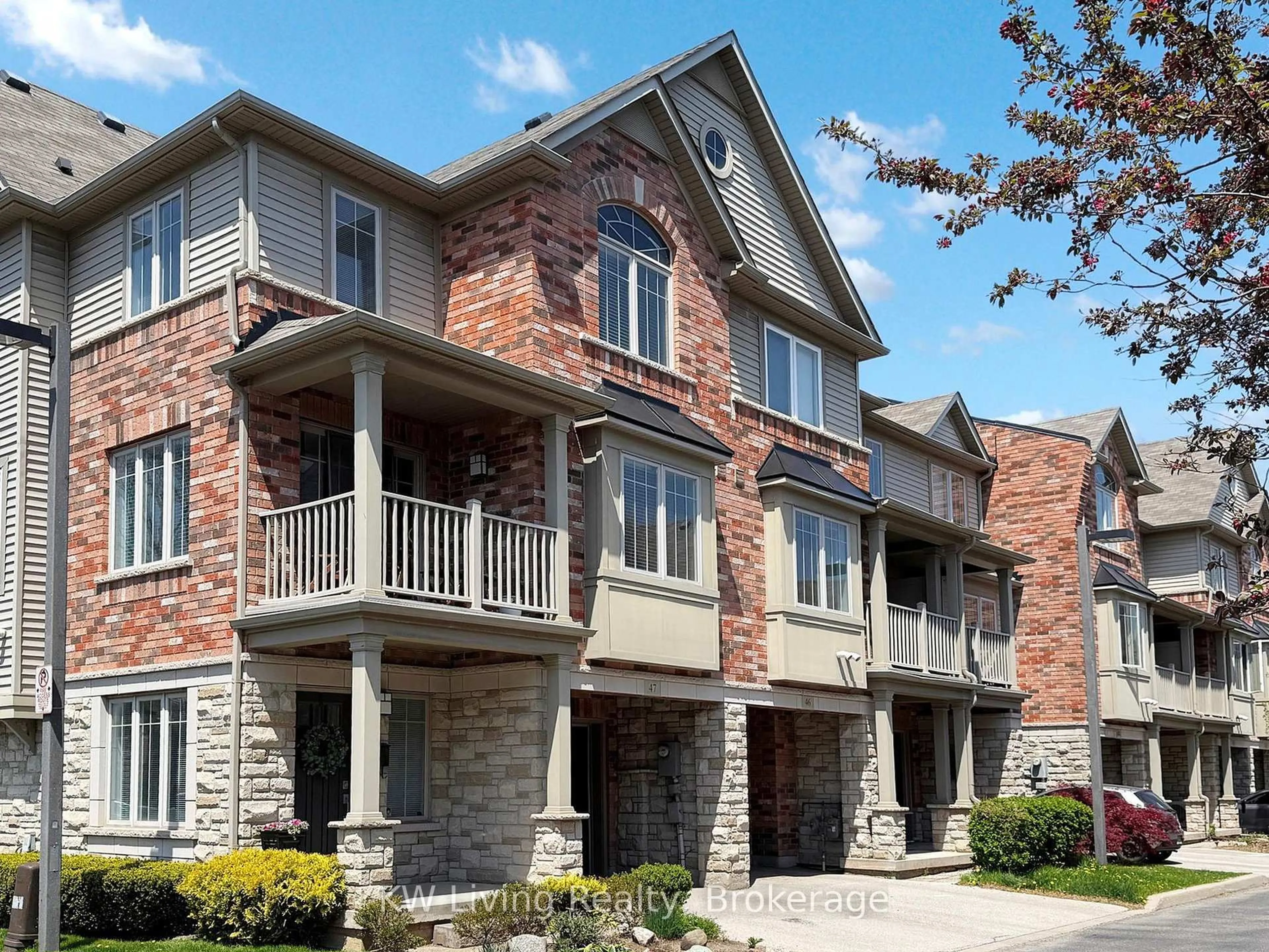 Home with brick exterior material, unknown for 362 Plains Rd #47, Burlington Ontario L7T 0A4