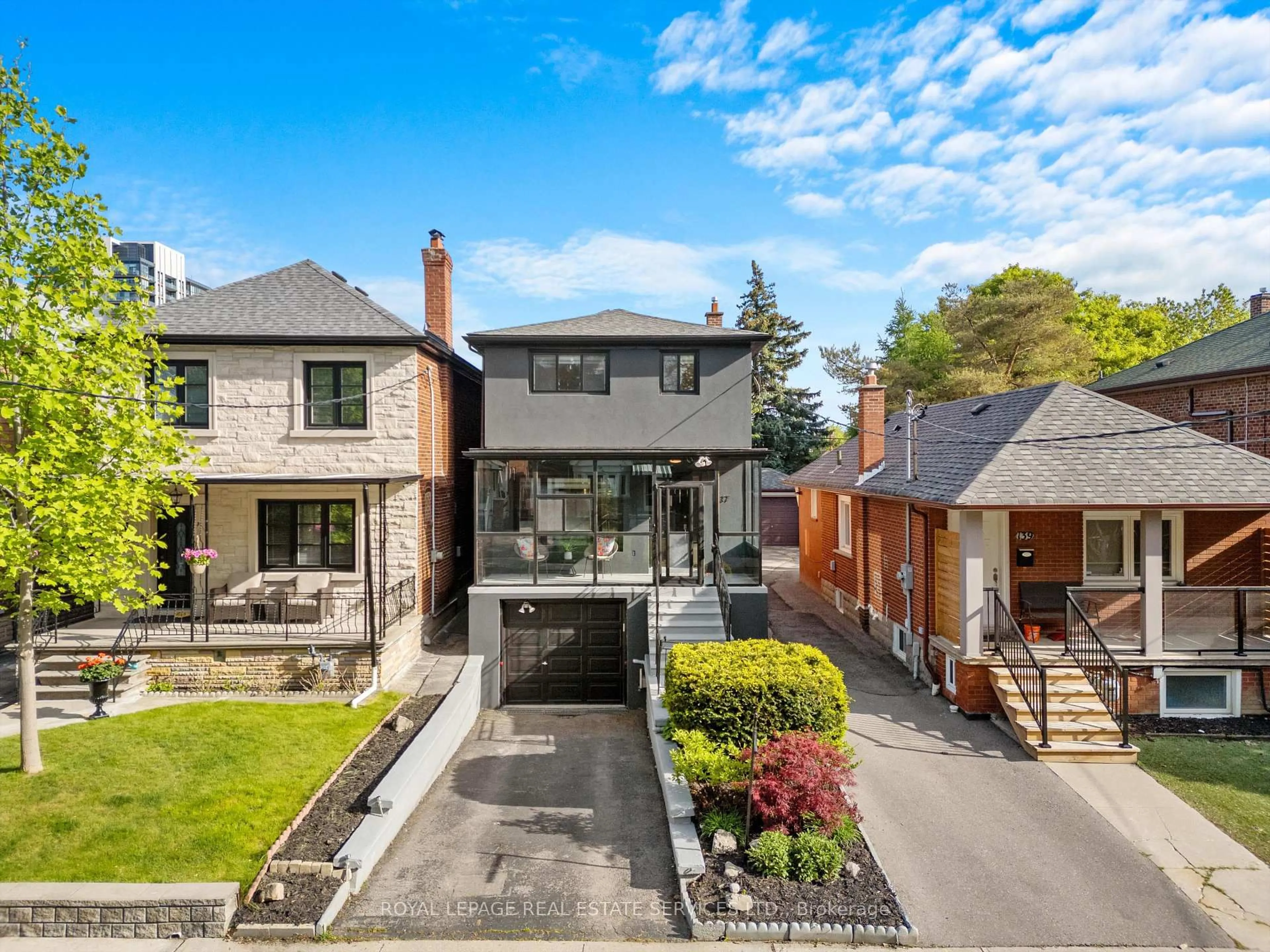 Home with brick exterior material, street for 137 Belgravia Ave, Toronto Ontario M6E 2M6