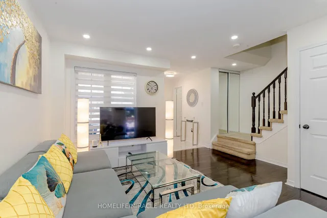 Additional property image - 56 Summerdale Cres