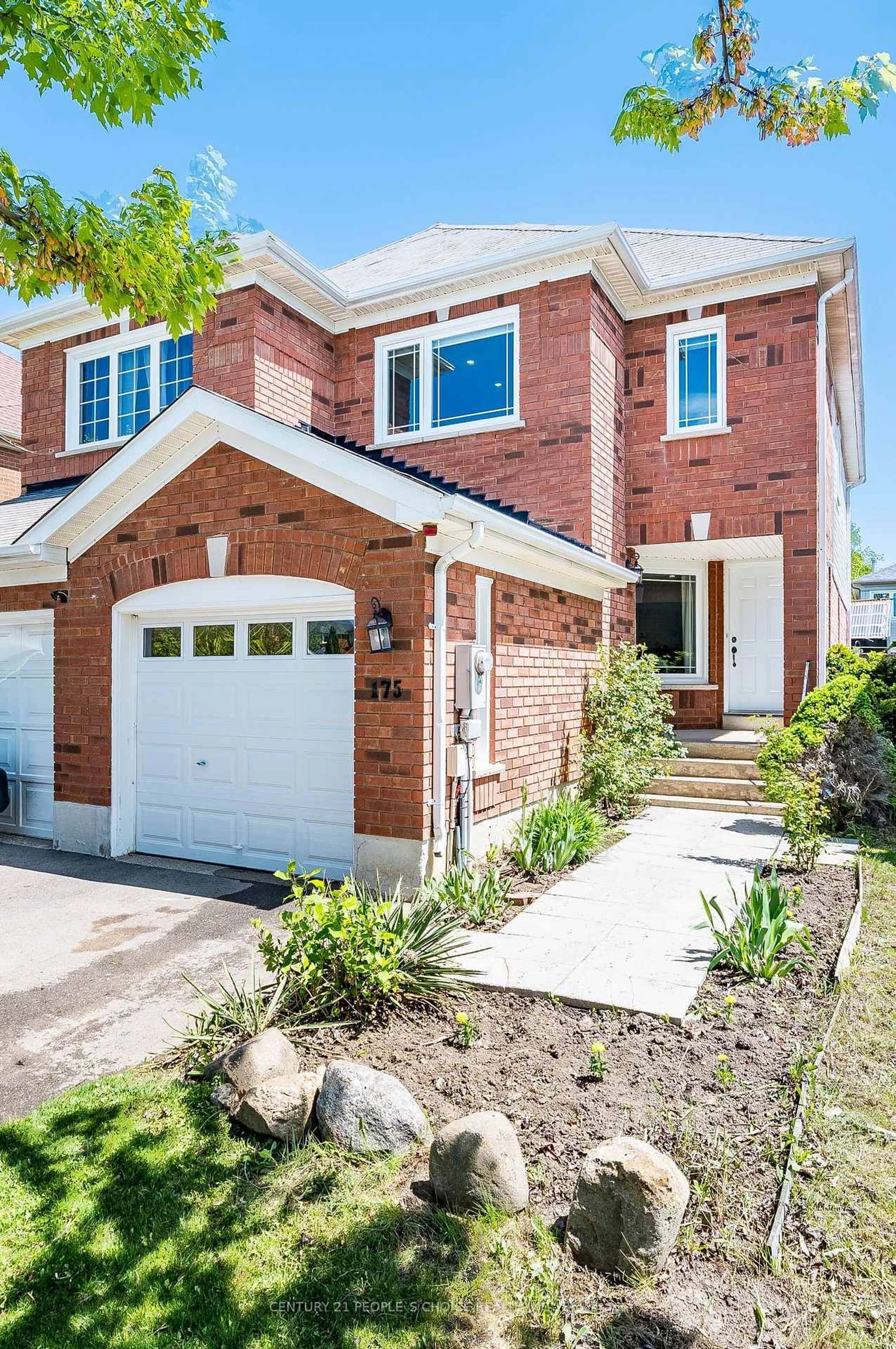Home with brick exterior material, street for 175 Fernforest Dr, Brampton Ontario L6R 1L7