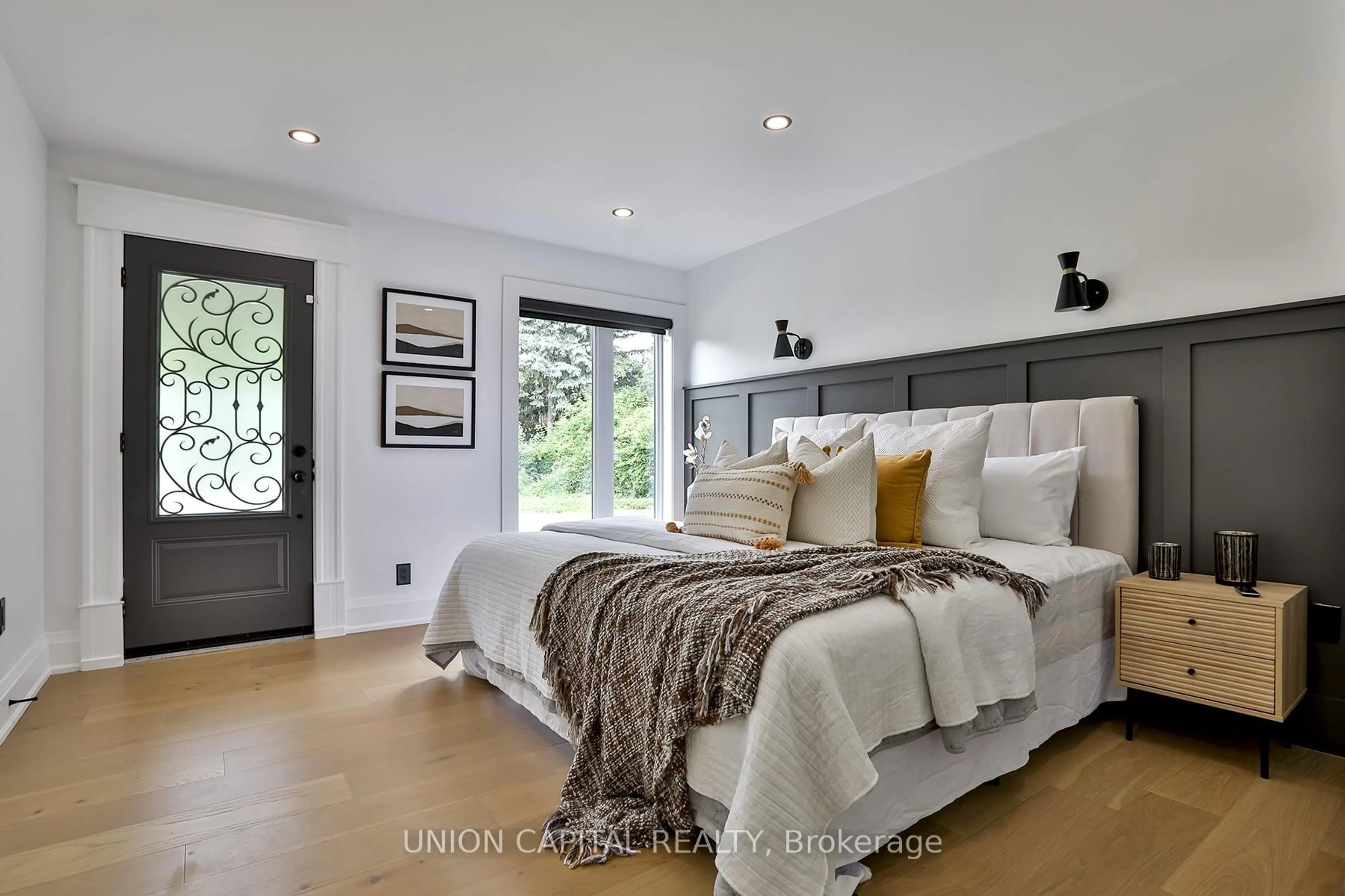 Bedroom with bed, unknown for 22 Mcarthur St, Toronto Ontario M9P 3M7