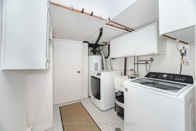Additional image 11 of 582 Renforth Dr Unit 34