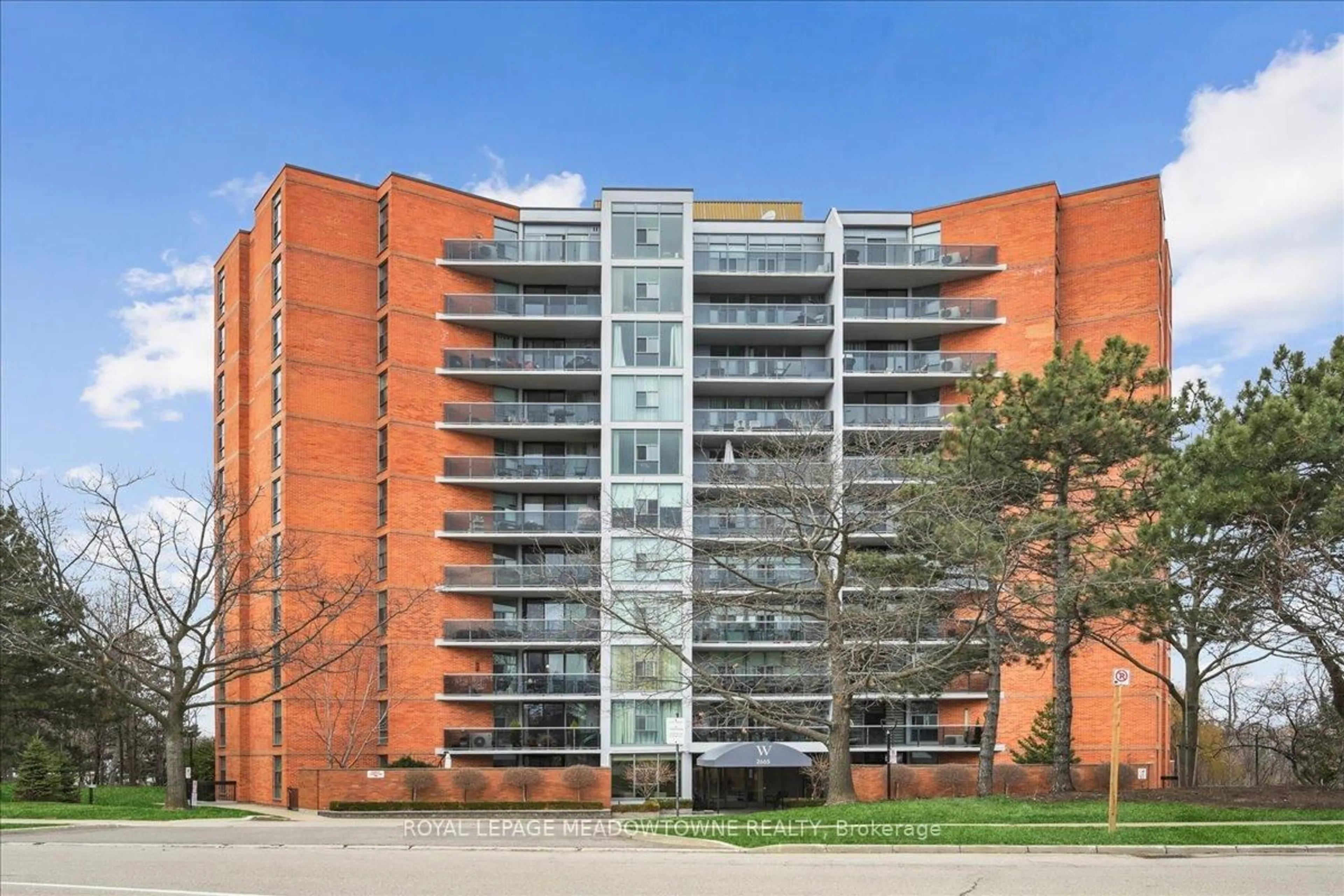 Unknown for 2665 Windwood Dr #709, Mississauga Ontario L5N 2P2