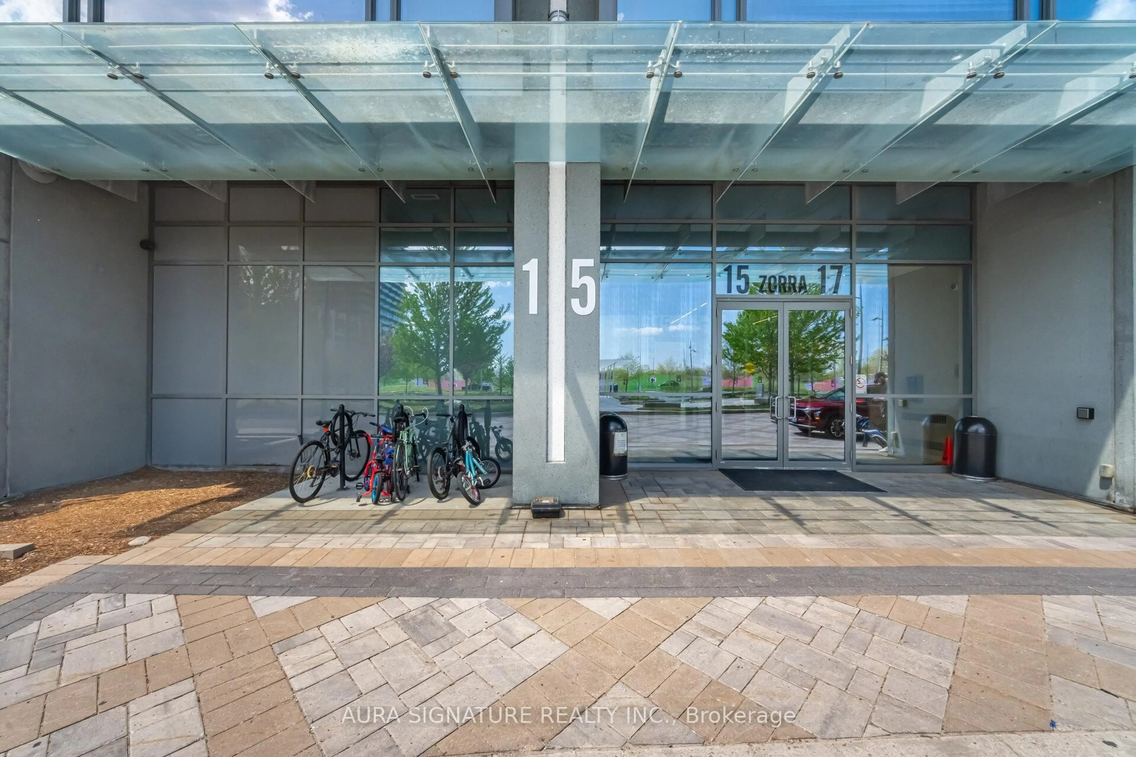 Indoor foyer for 15 Zorra St #2208, Toronto Ontario M8Z 0C1