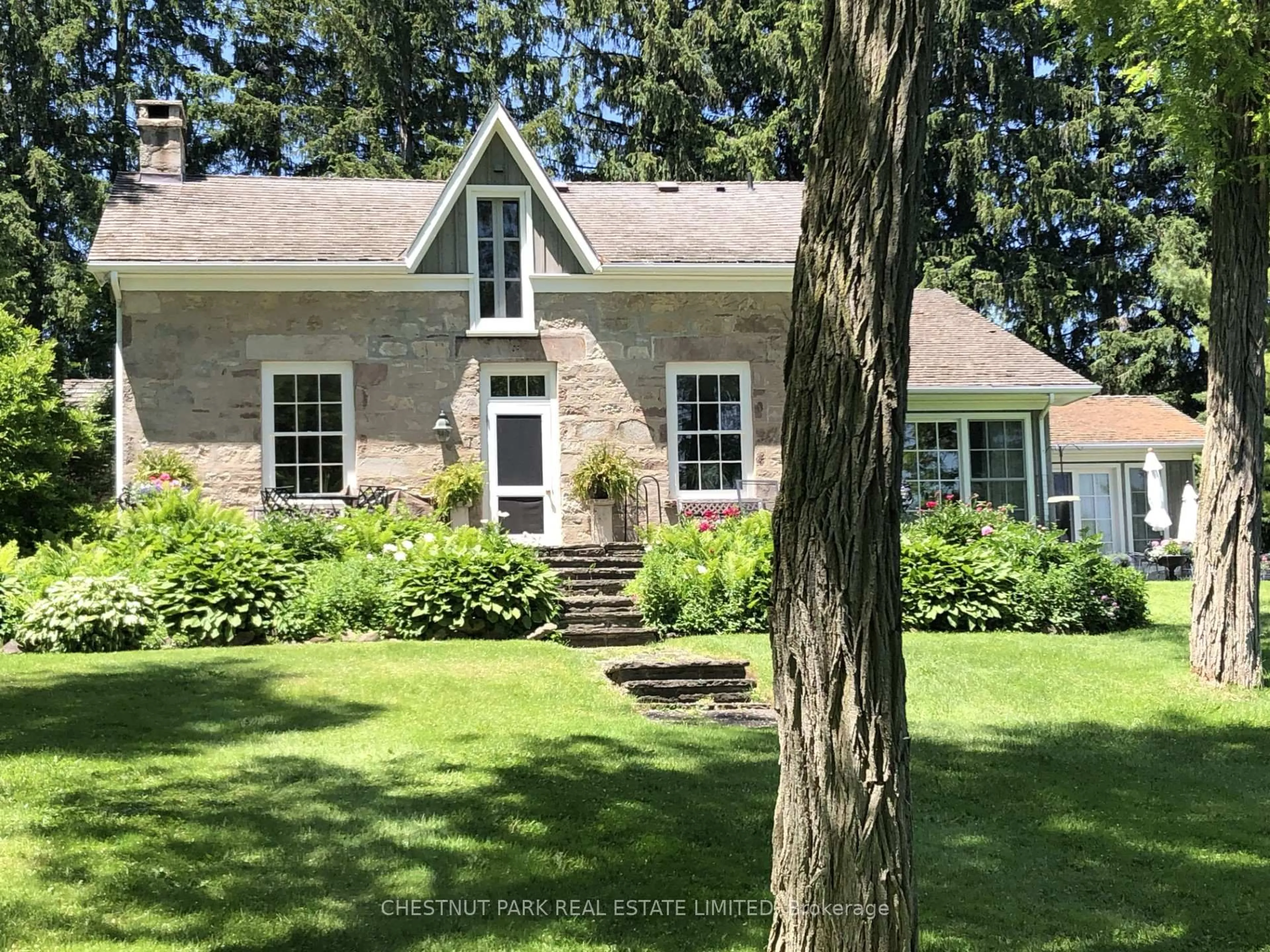 Unknown for 16261 Shaws Creek Rd, Caledon Ontario L7C 1V9