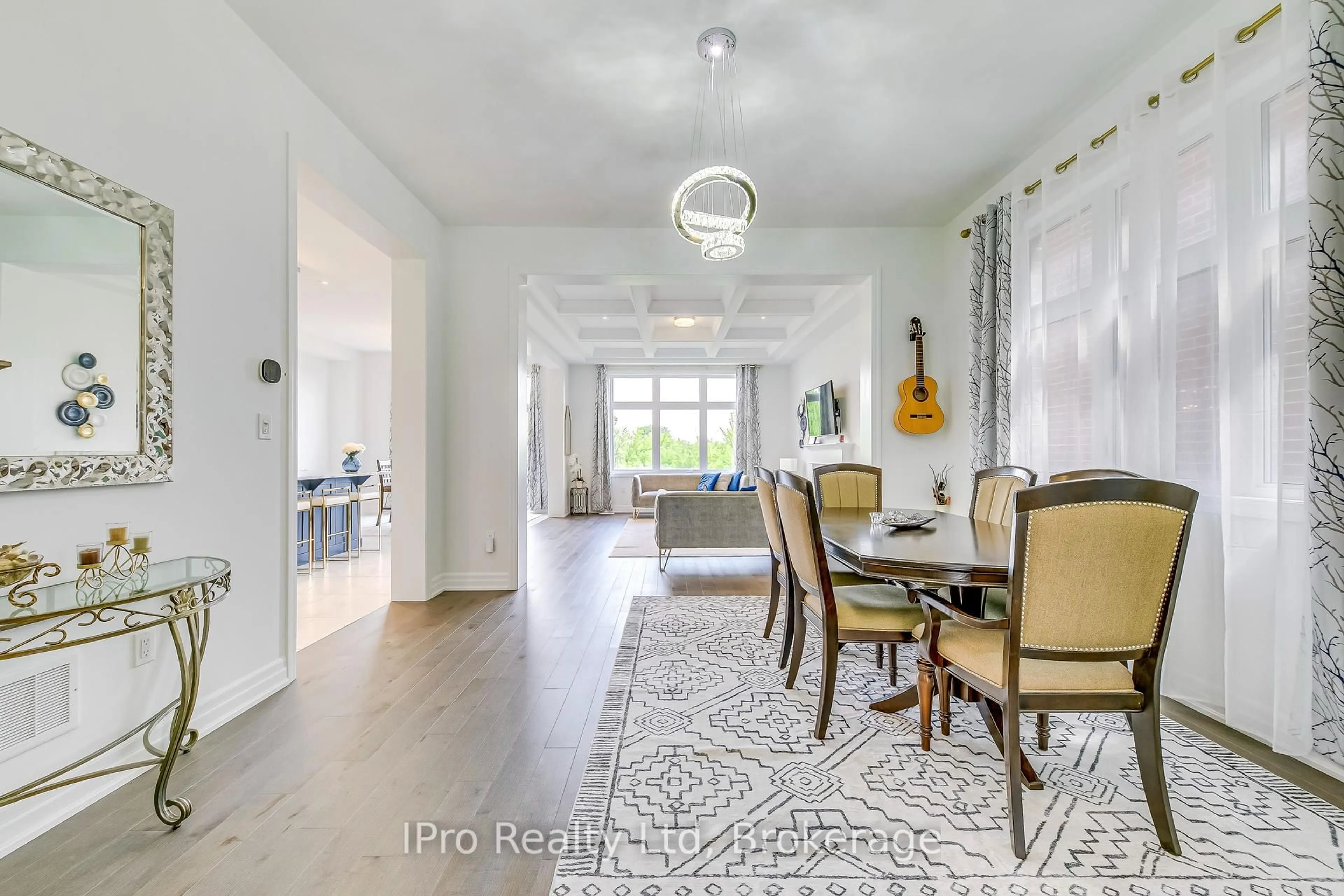 Unknown for 1472 Varelas Passage, Oakville Ontario L6H 3S3