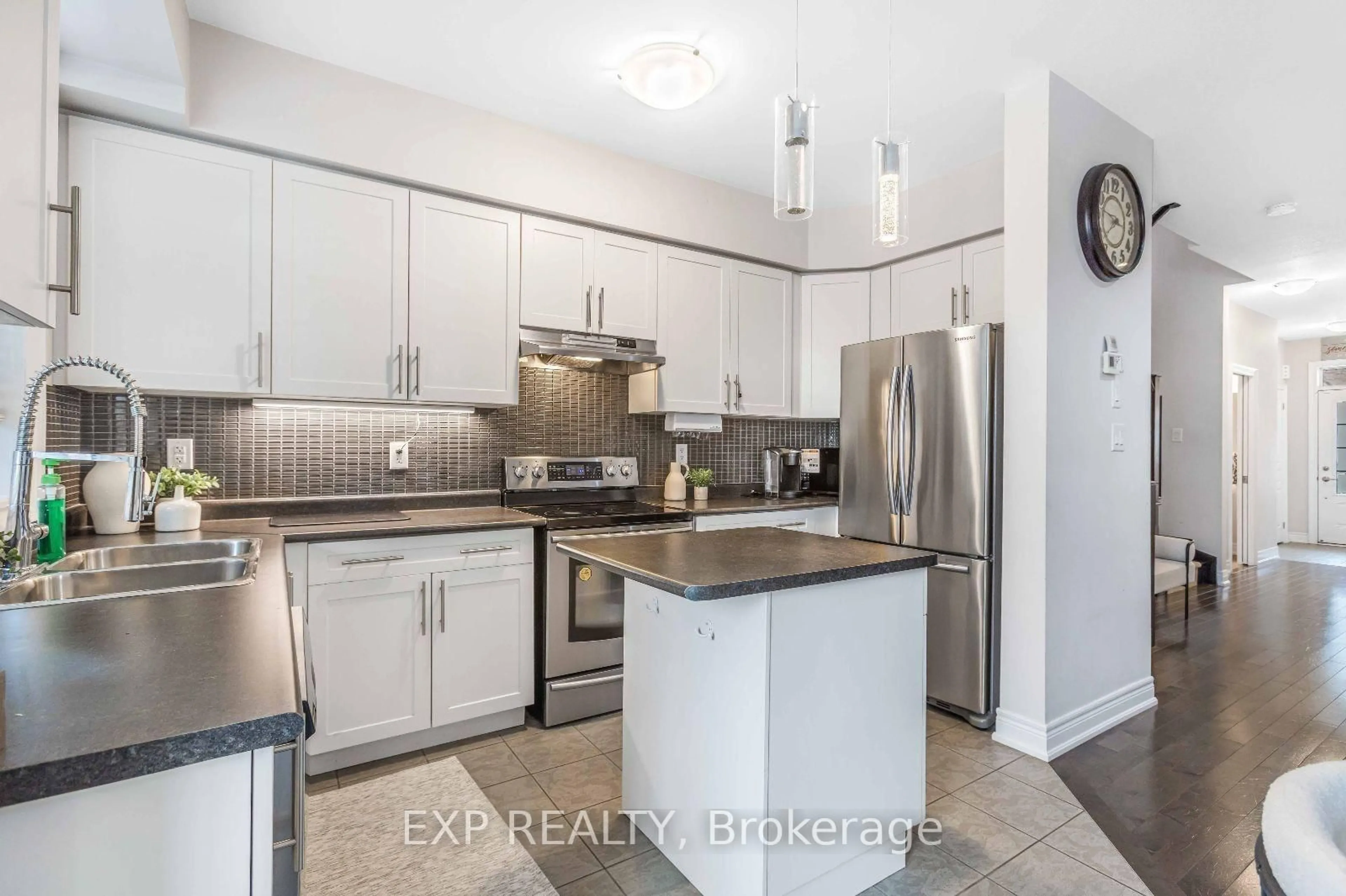 Open concept kitchen, unknown for 5980 Turney Dr #24, Mississauga Ontario L5M 0S5