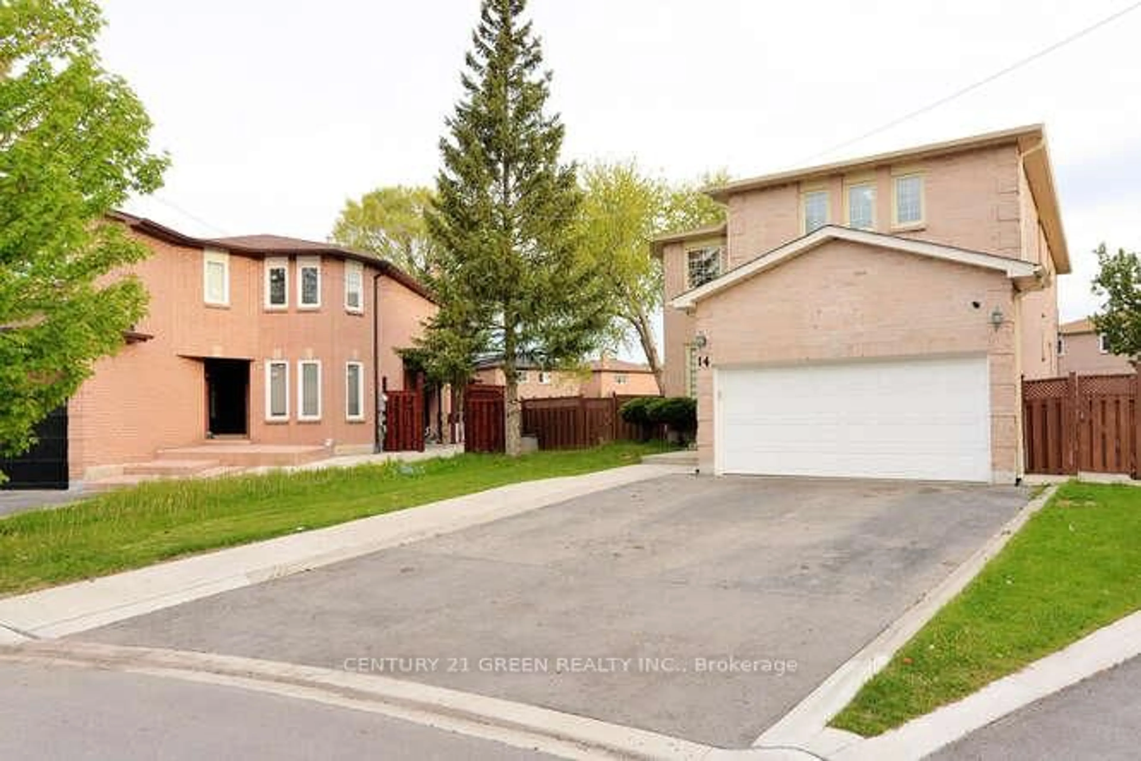 Home with brick exterior material, street for 14 Smye Crt, Brampton Ontario L6X 4B3