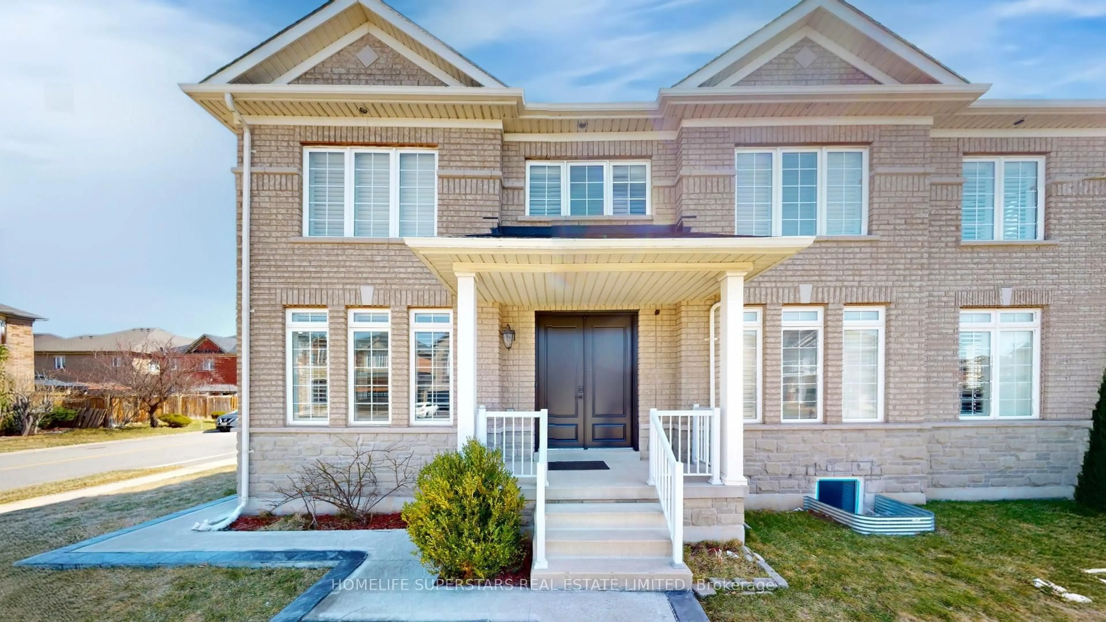 Home with brick exterior material, street for 1106 Little Cres, Milton Ontario L9T 6T2