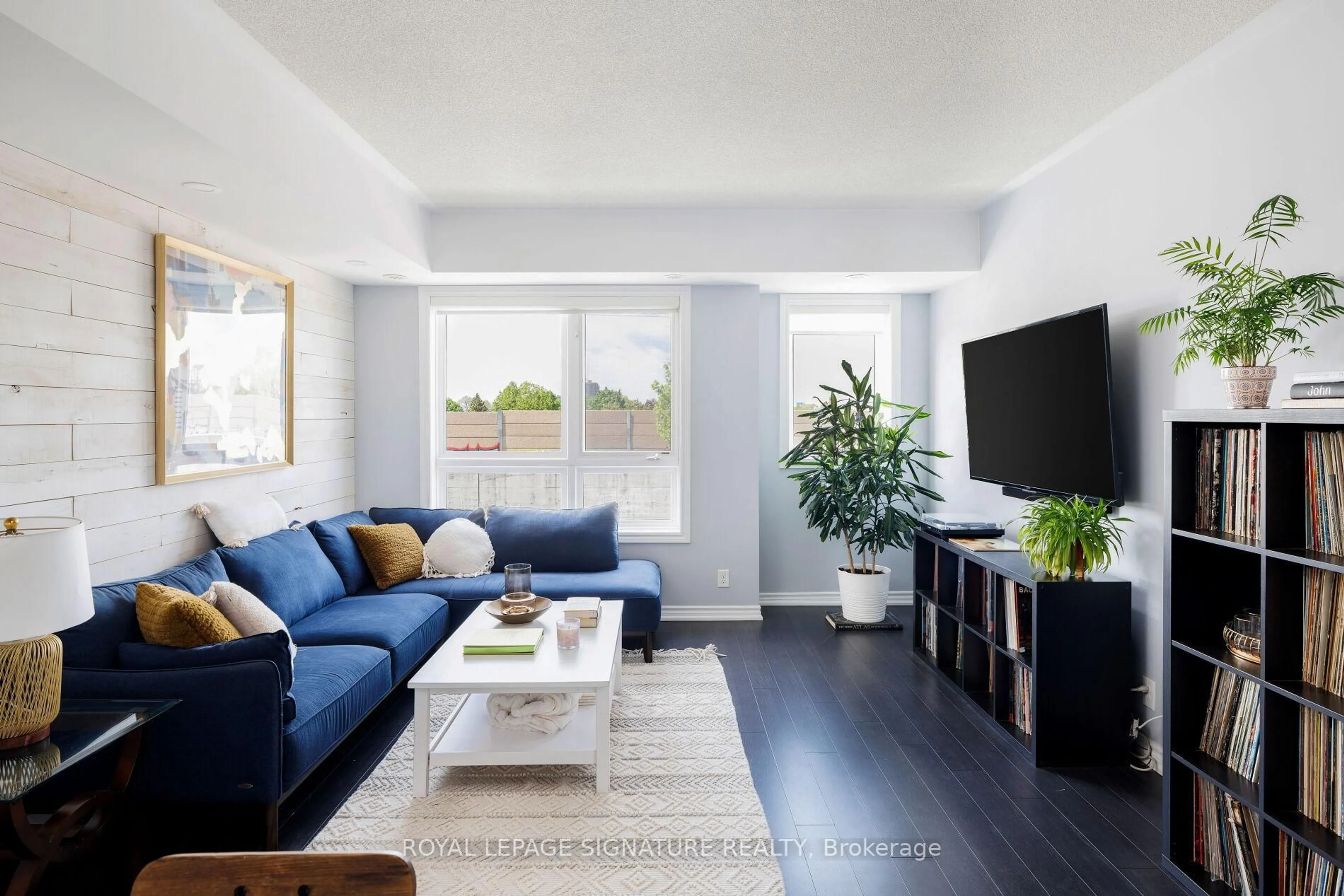 Living room with furniture, unknown for 110 Caledonia Park Rd #1, Toronto Ontario M6H 0B2