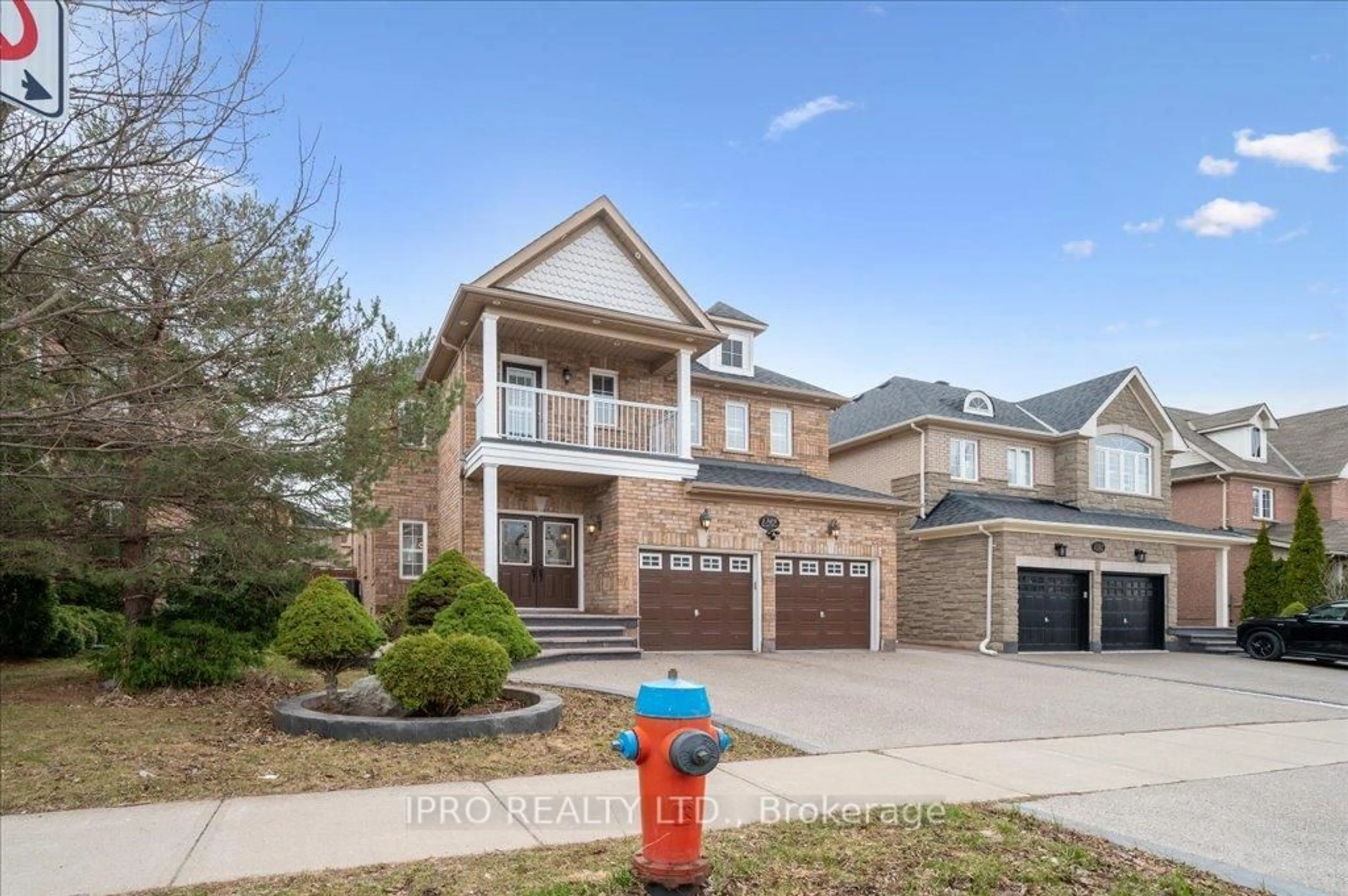 Home with brick exterior material, street for 1309 Kestell Blvd, Oakville Ontario L6H 0B9