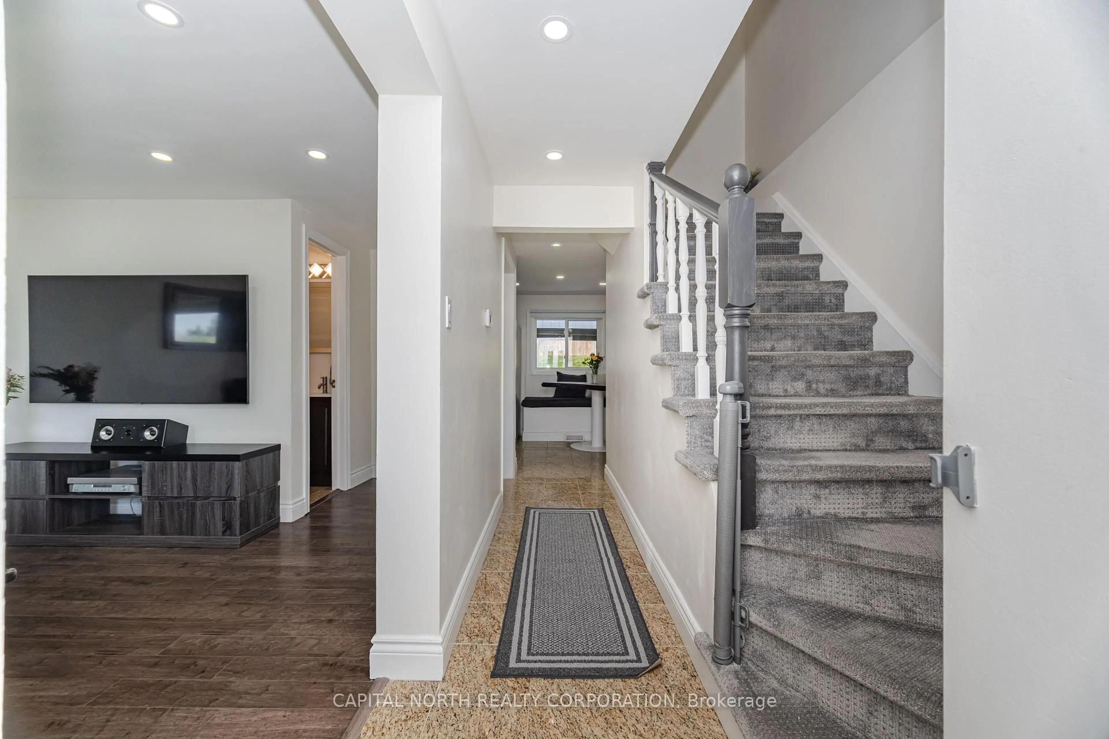 Unknown for 7688 Benavon Rd, Mississauga Ontario L4T 3G3
