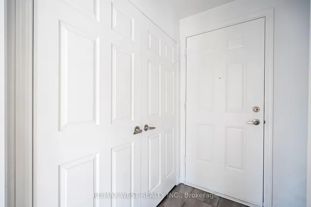 Additional property image - 250 Sunny Meadow Blvd Unit 41