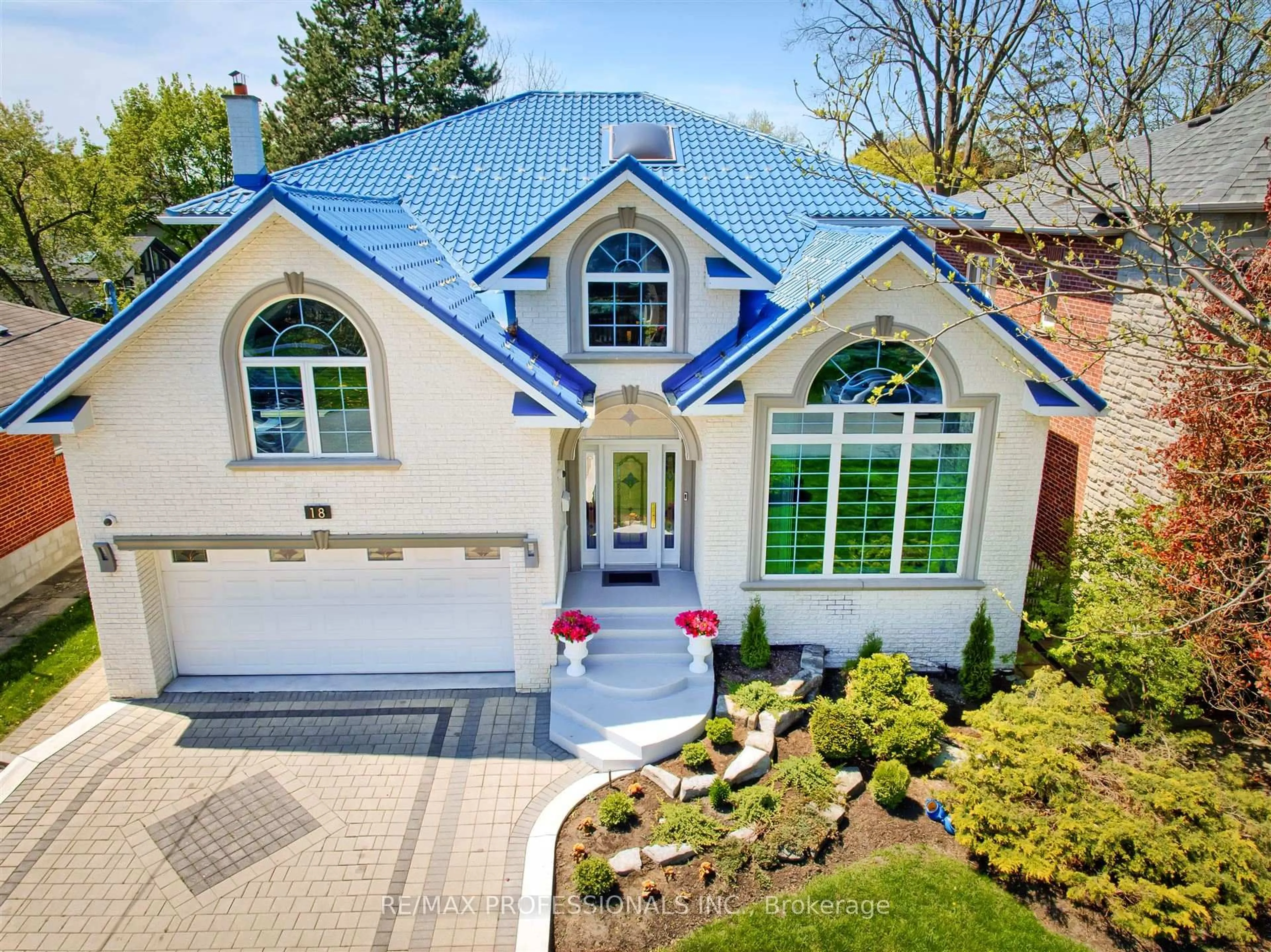 Home with brick exterior material, street for 18 Northglen Ave, Toronto Ontario M9B 4R6