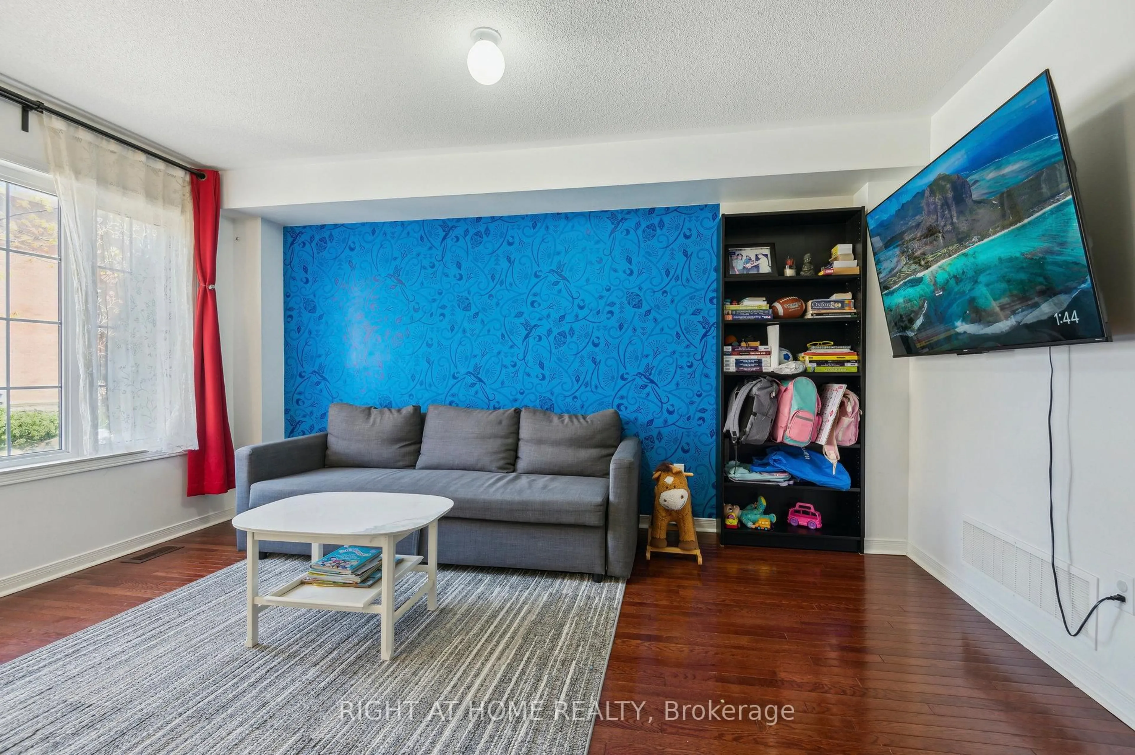Living room with furniture, unknown for 38 Odoardo Di Santo Circ, Toronto Ontario M3L 0E7