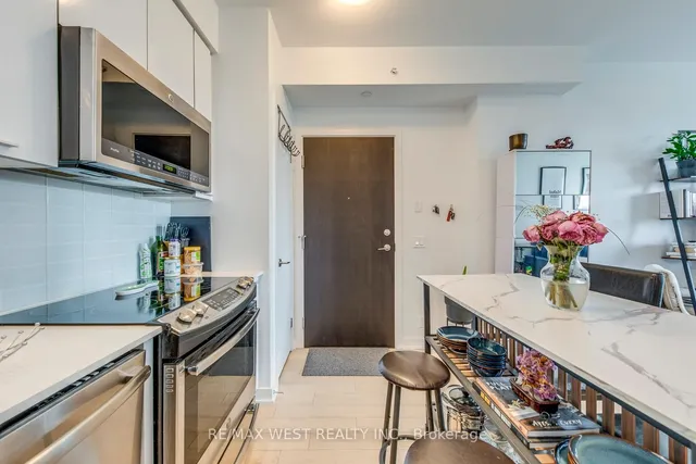 Additional property image - 10 Park Lawn Rd Unit 3205