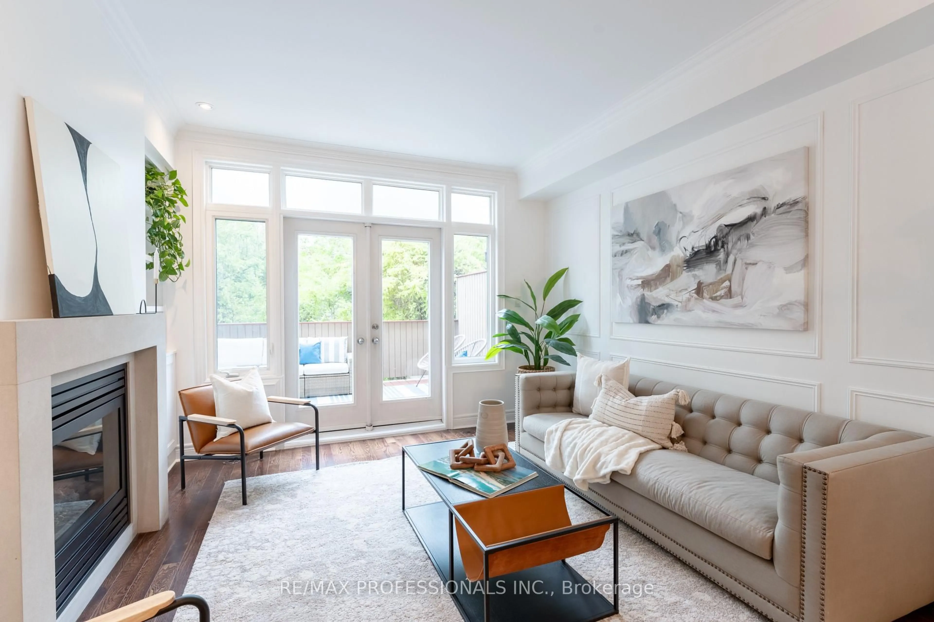 Living room with furniture, unknown for 72 Lobo Mews, Toronto Ontario M8Z 0B1
