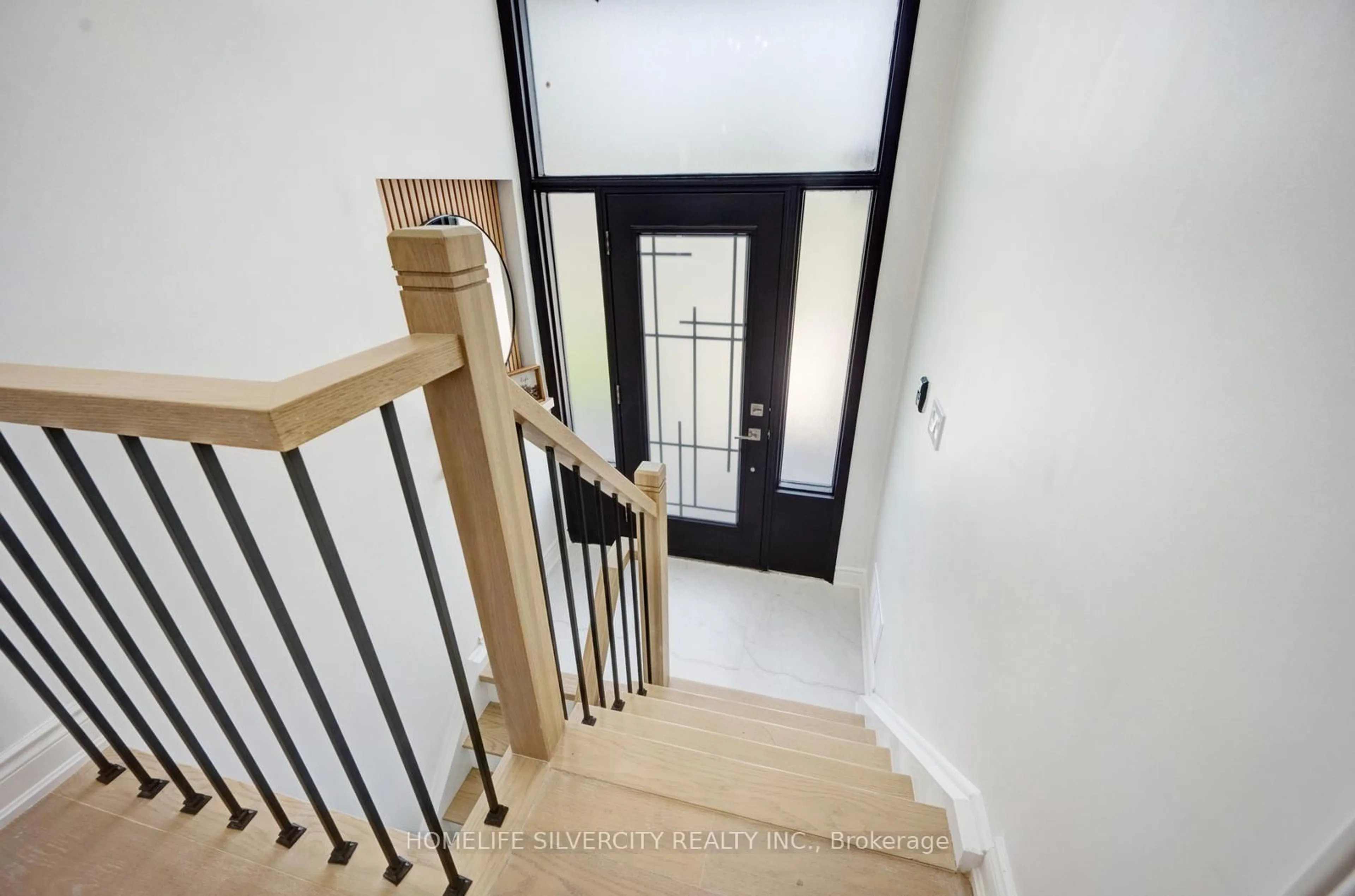 Unknown for 7308 Redstone Rd, Mississauga Ontario L4T 2A9