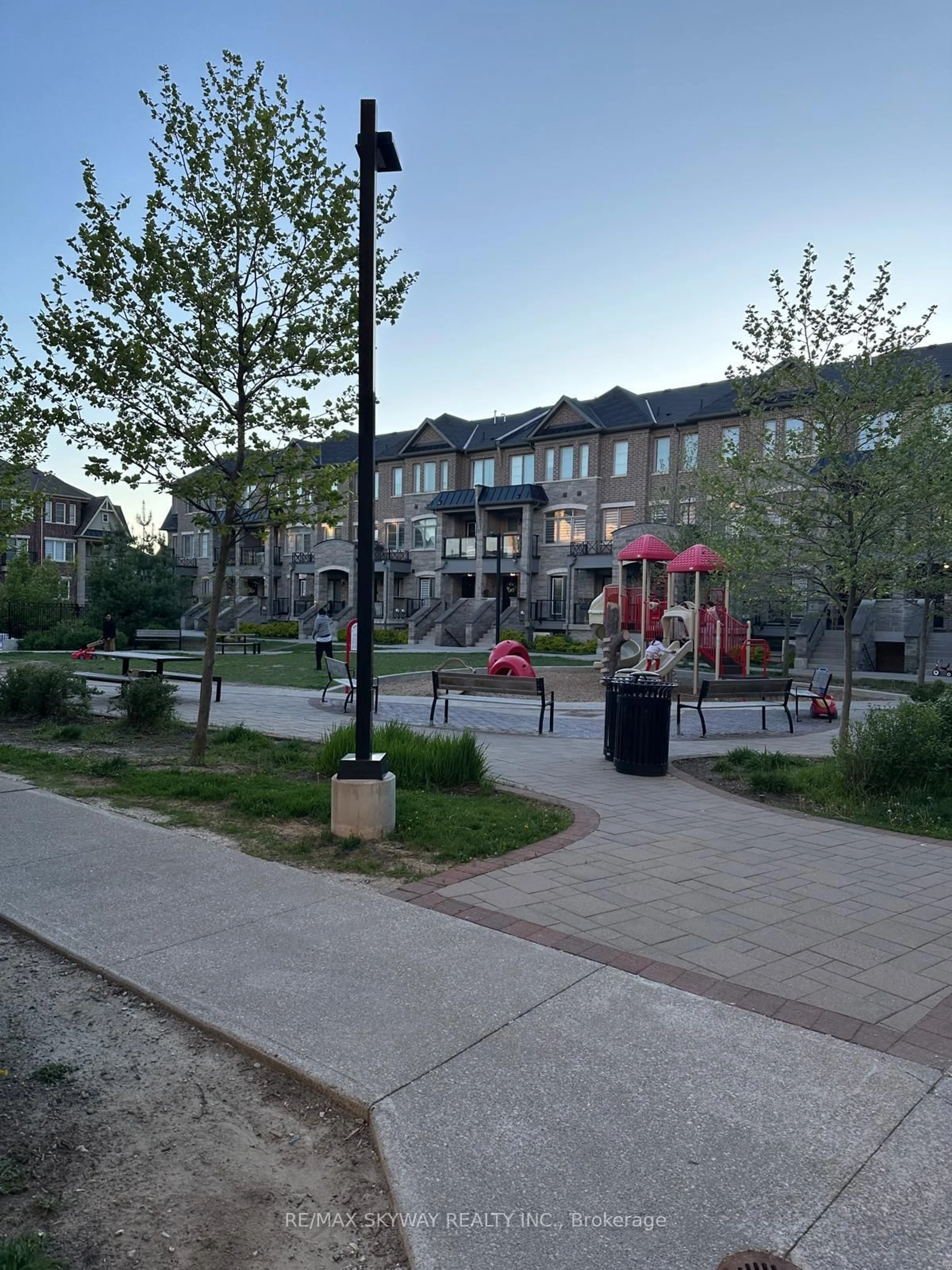 Patio, street for 200 Veterans Dr #179, Brampton Ontario L7A 4S6